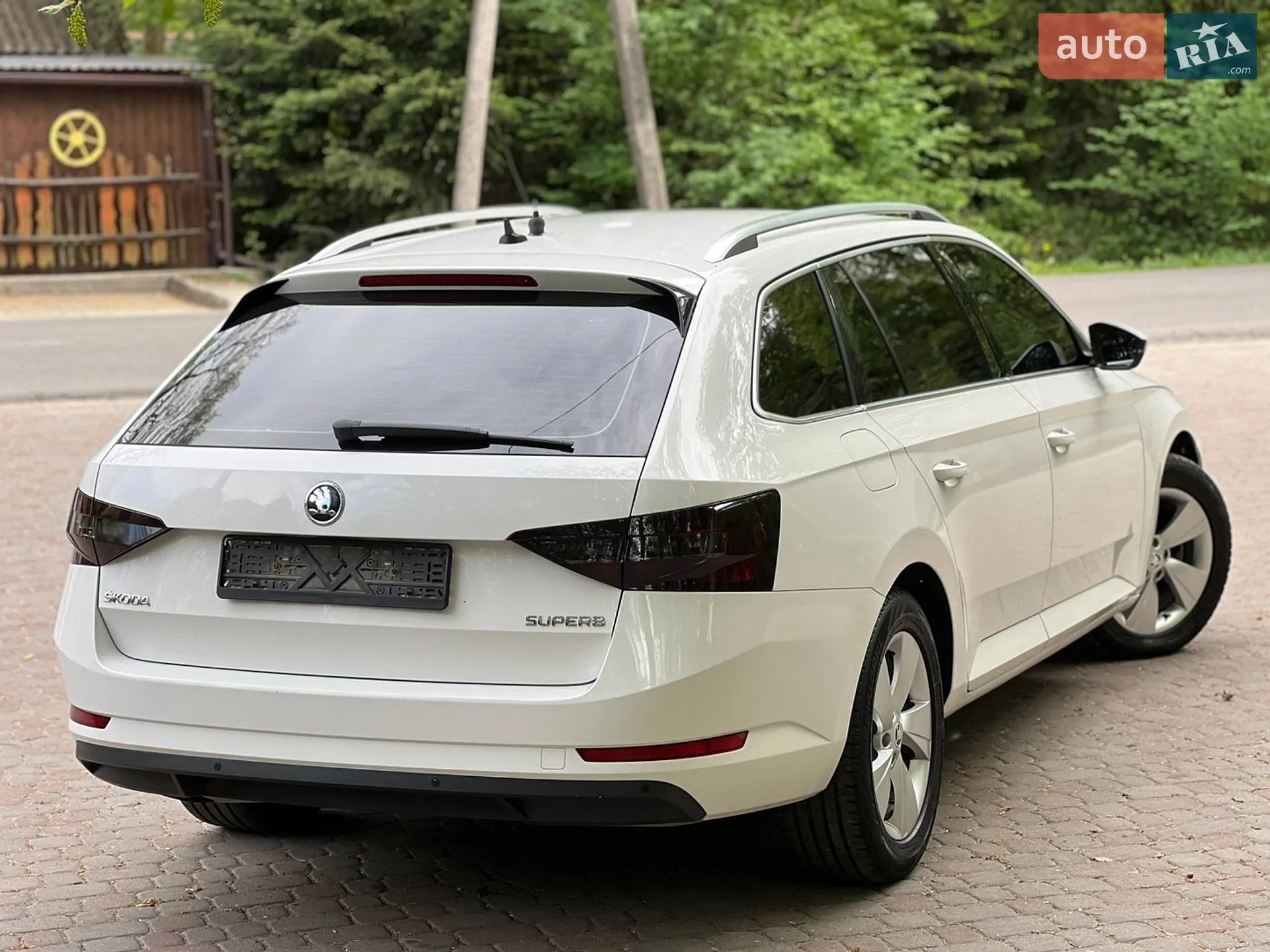 2017 Skoda Superb - мініатюра 54
