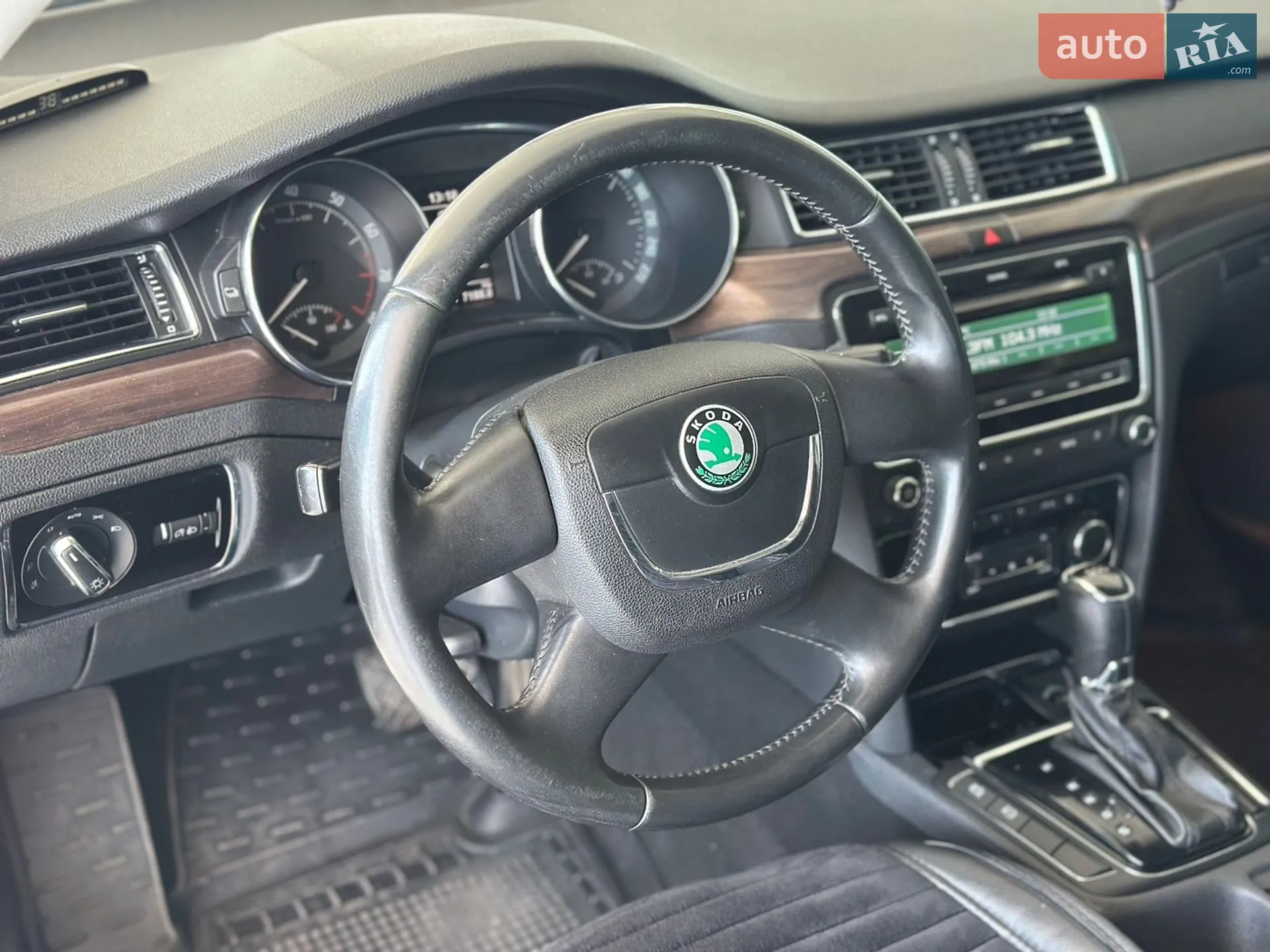 2013 Skoda Superb - мініатюра 11