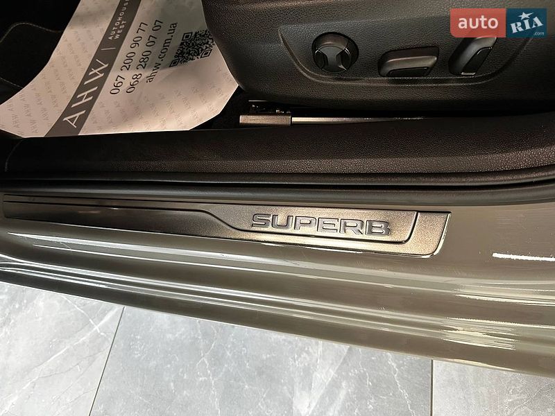 Ліфтбек Skoda Superb 2021 в Львові
