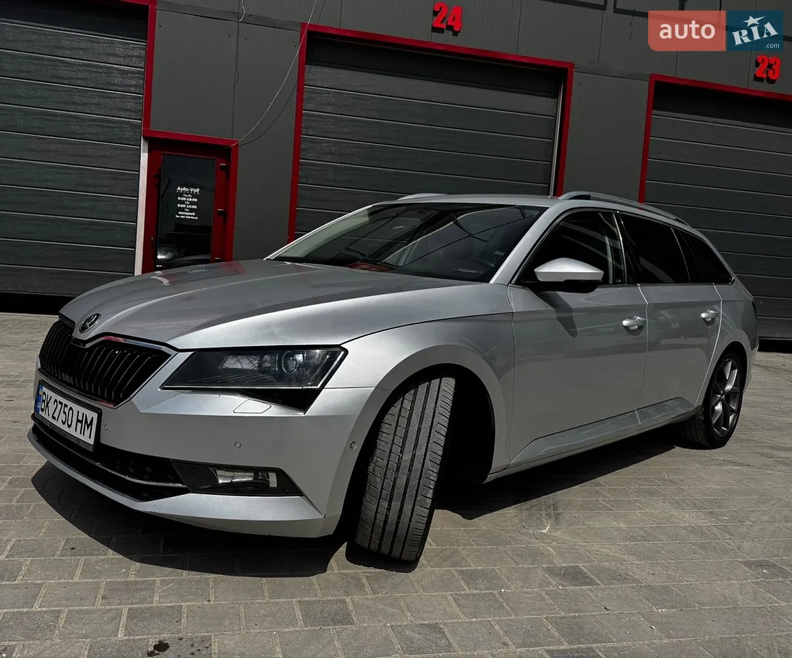 2016 Skoda Superb - мініатюра 21