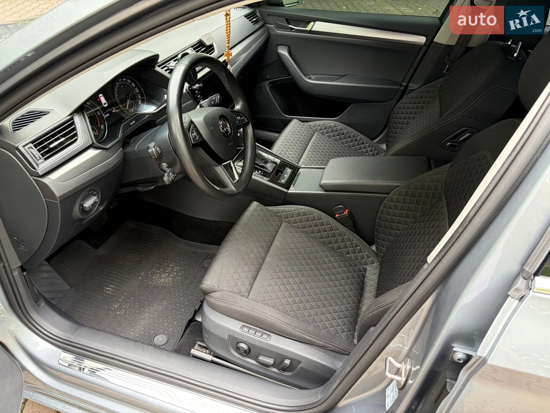 2019 Skoda Superb - мініатюра 10
