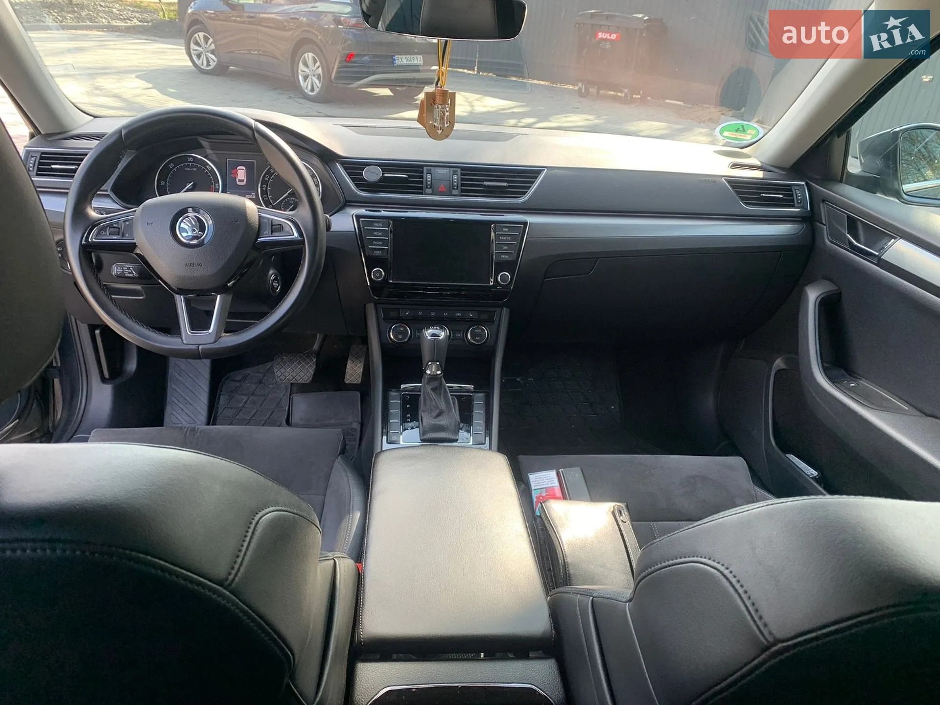 2016 Skoda Superb - мініатюра 14