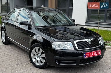 Лифтбек Skoda Superb 2004 в Тернополе