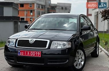 Лифтбек Skoda Superb 2004 в Тернополе