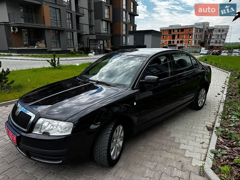 Лифтбек Skoda Superb 2004 в Тернополе