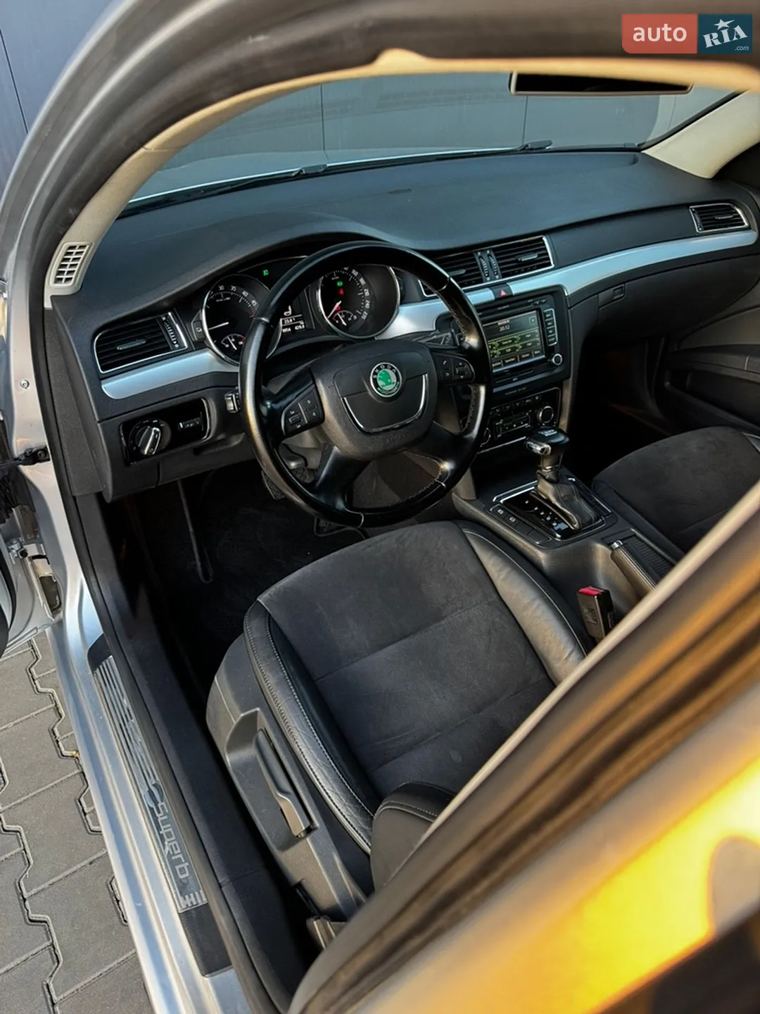 2011 Skoda Superb - мініатюра 45
