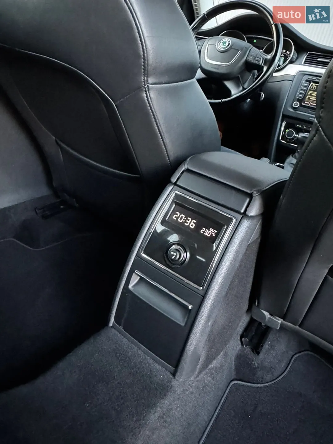 2011 Skoda Superb - мініатюра 56