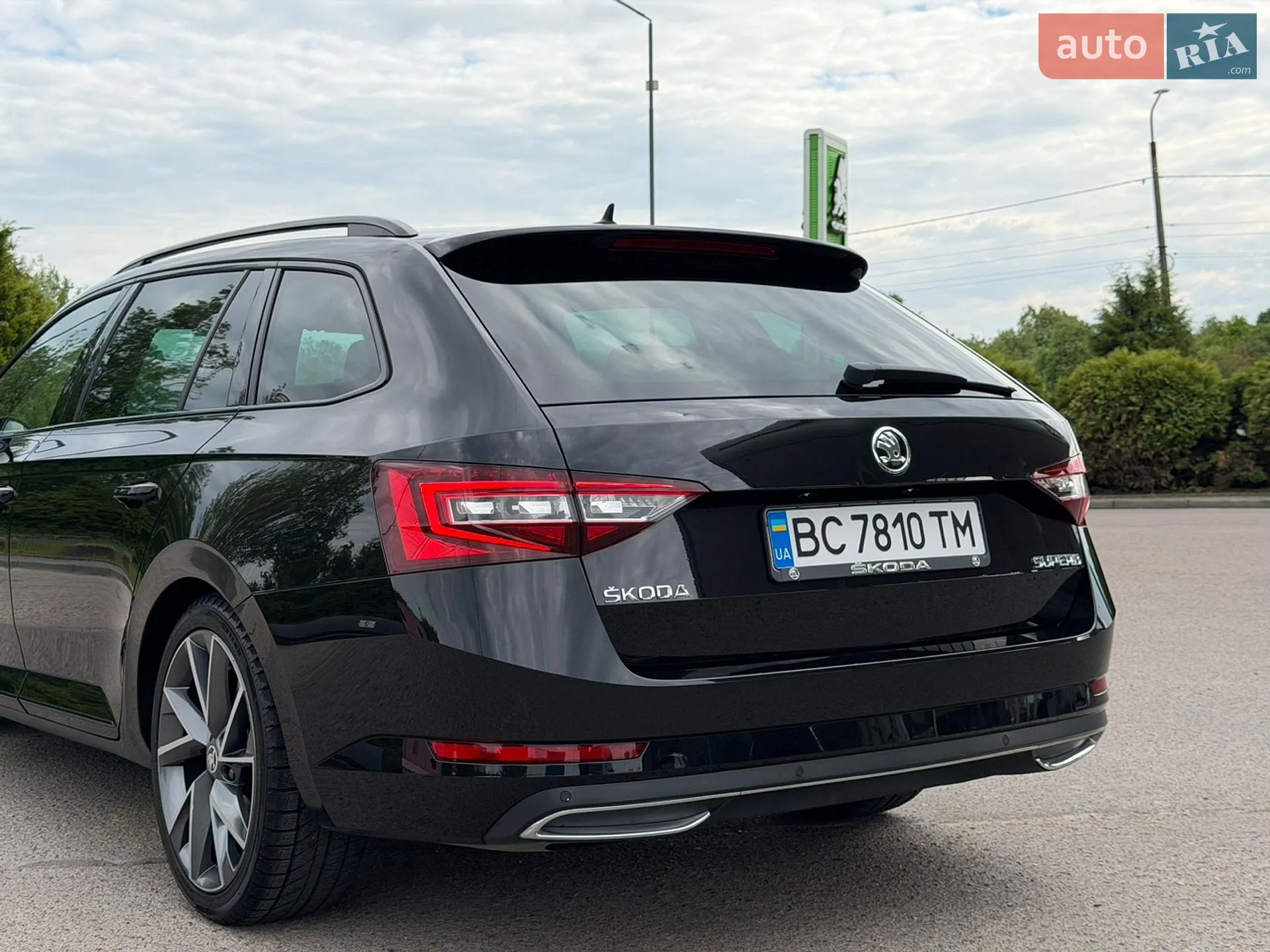 2018 Skoda Superb - мініатюра 101