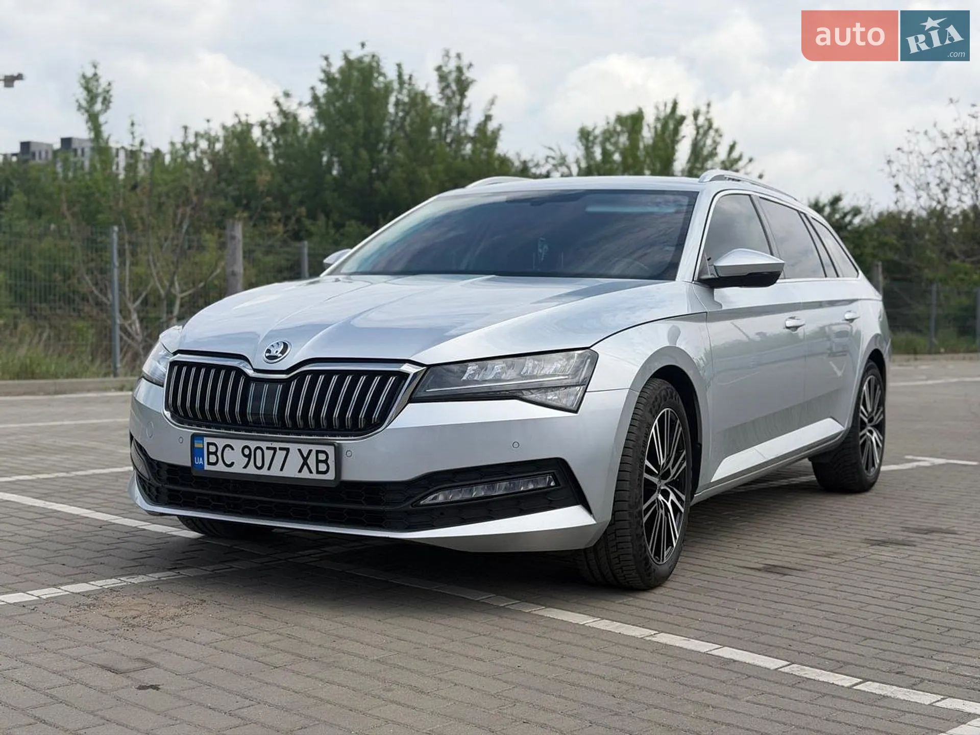 2020 Skoda Superb - мініатюра 2