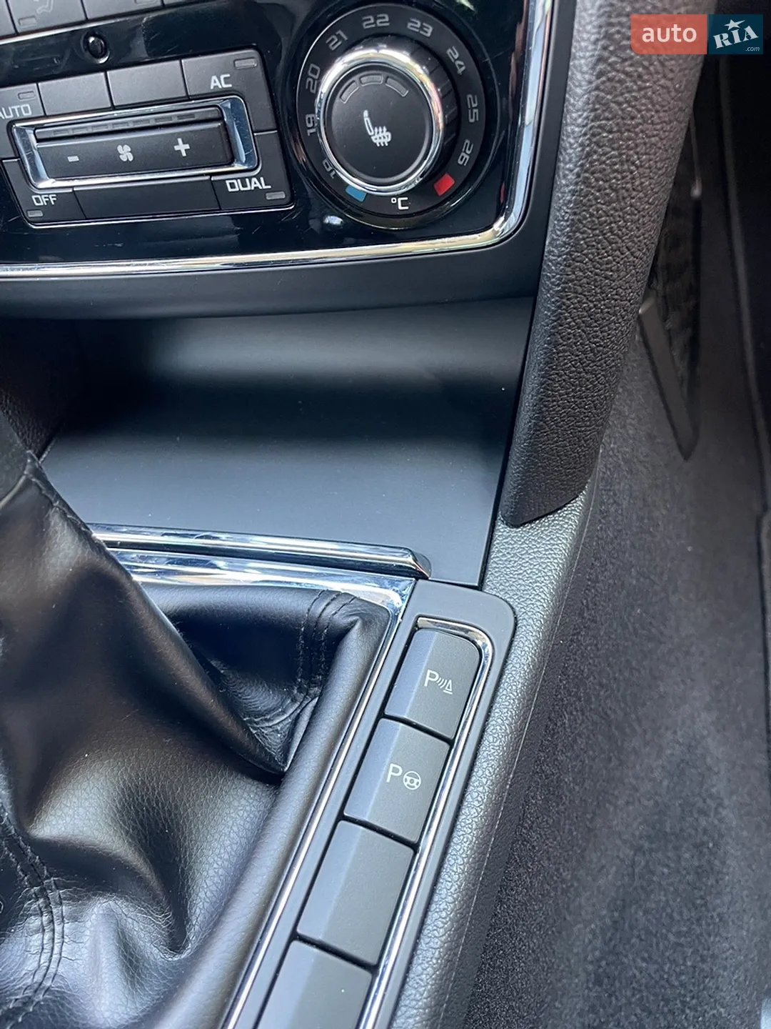 2012 Skoda Superb - мініатюра 26