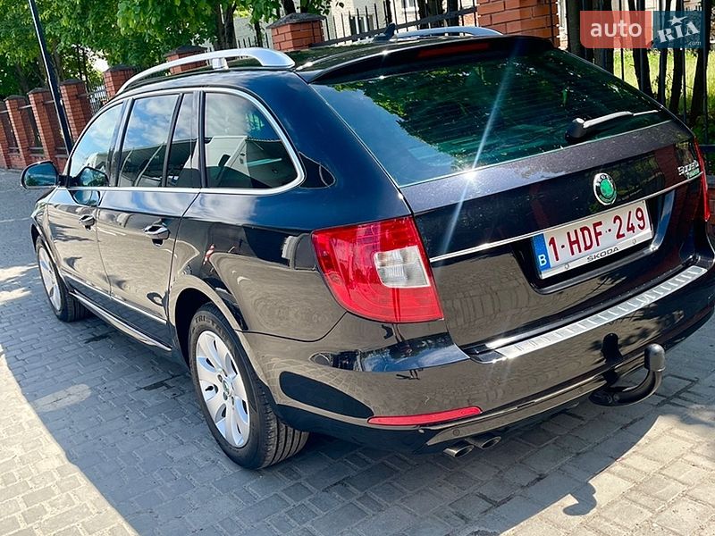 Універсал Skoda Superb 2012 в Луцьку