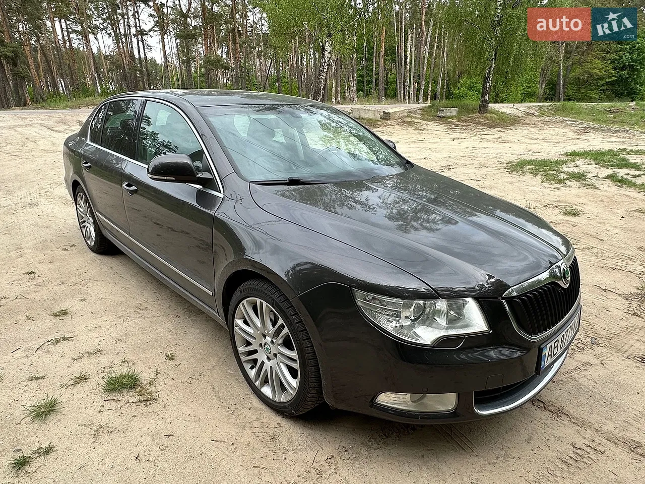 2010 Skoda Superb - мініатюра 9