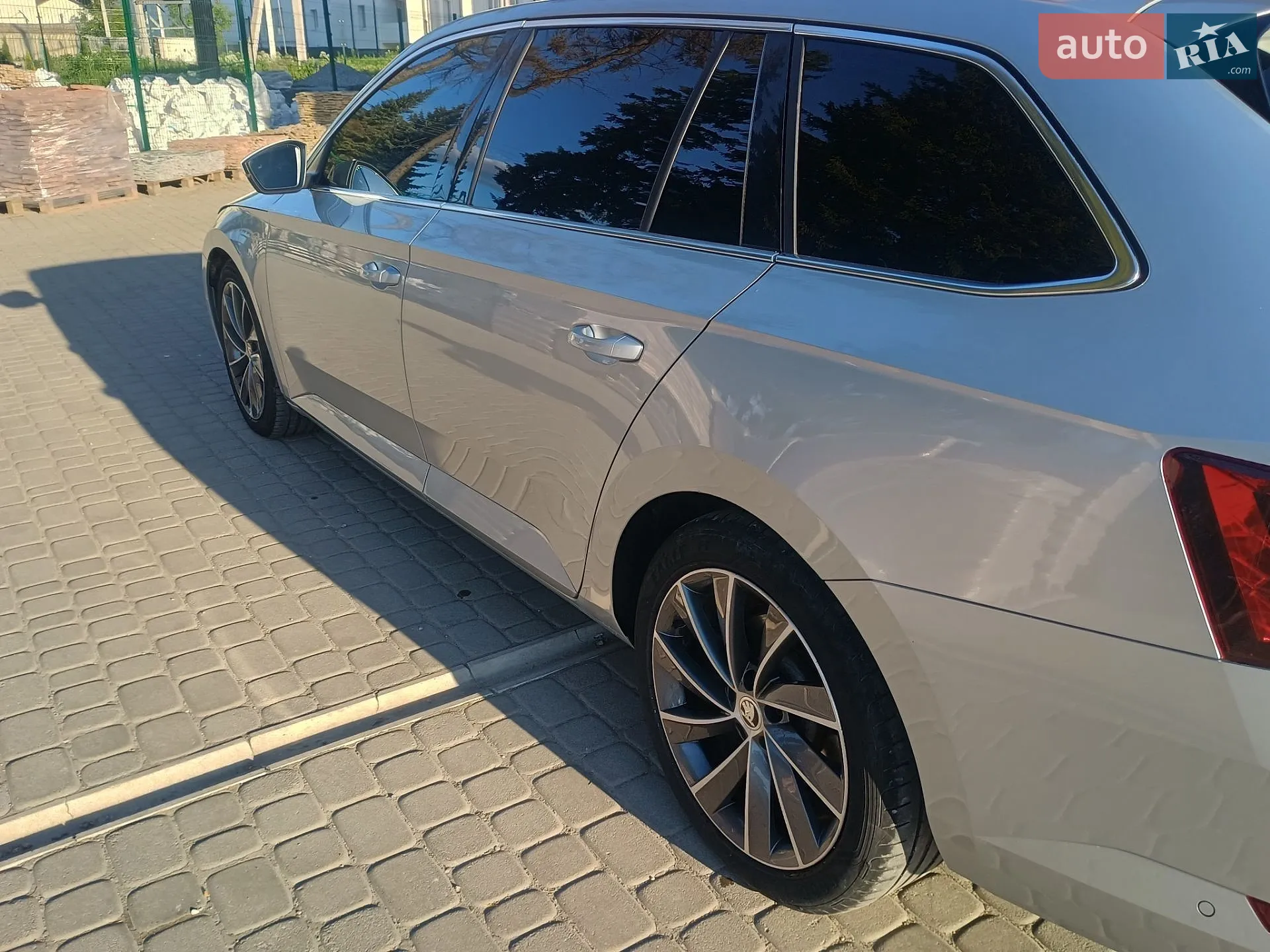 2019 Skoda Superb - мініатюра 6