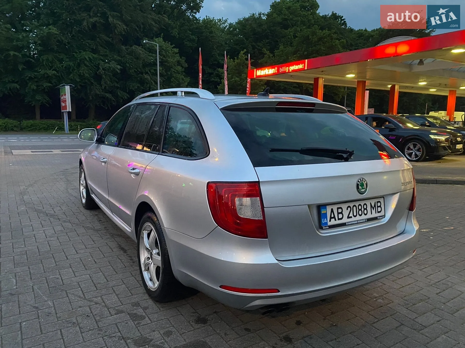 2011 Skoda Superb - мініатюра 5