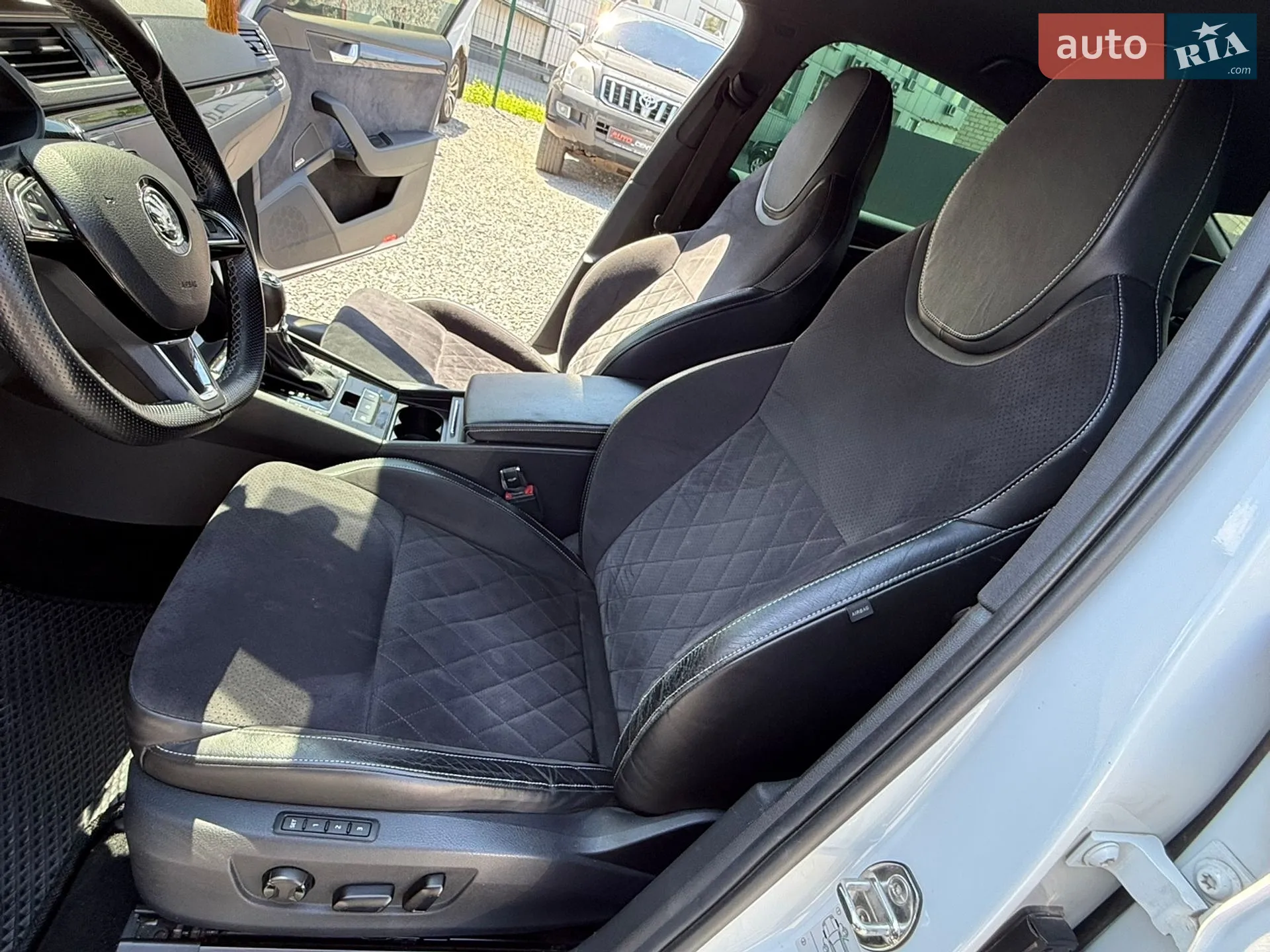 2016 Skoda Superb - мініатюра 54