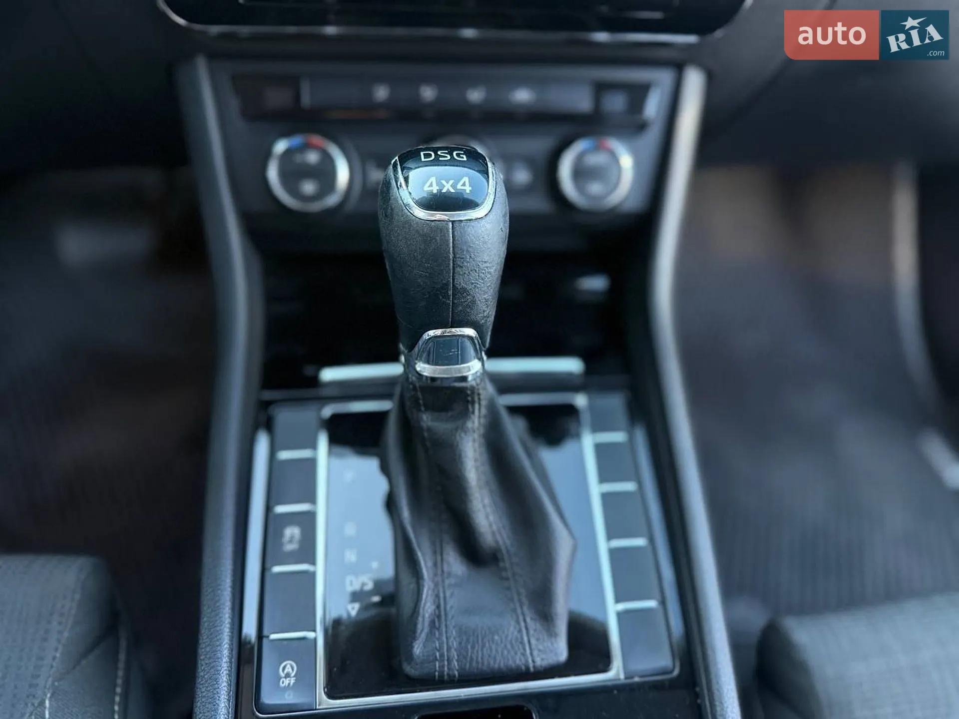 2016 Skoda Superb - мініатюра 11