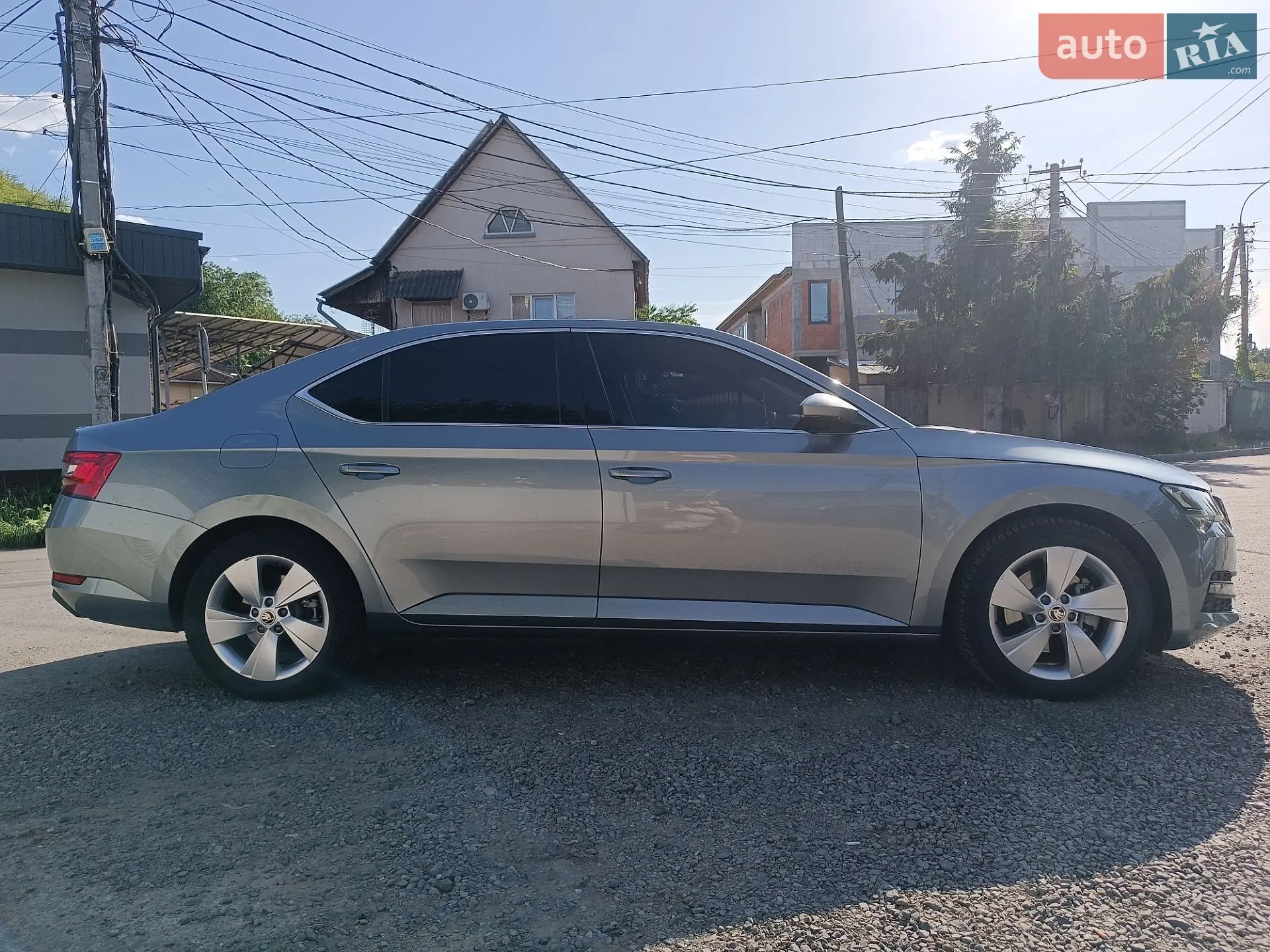 2019 Skoda Superb - мініатюра 10
