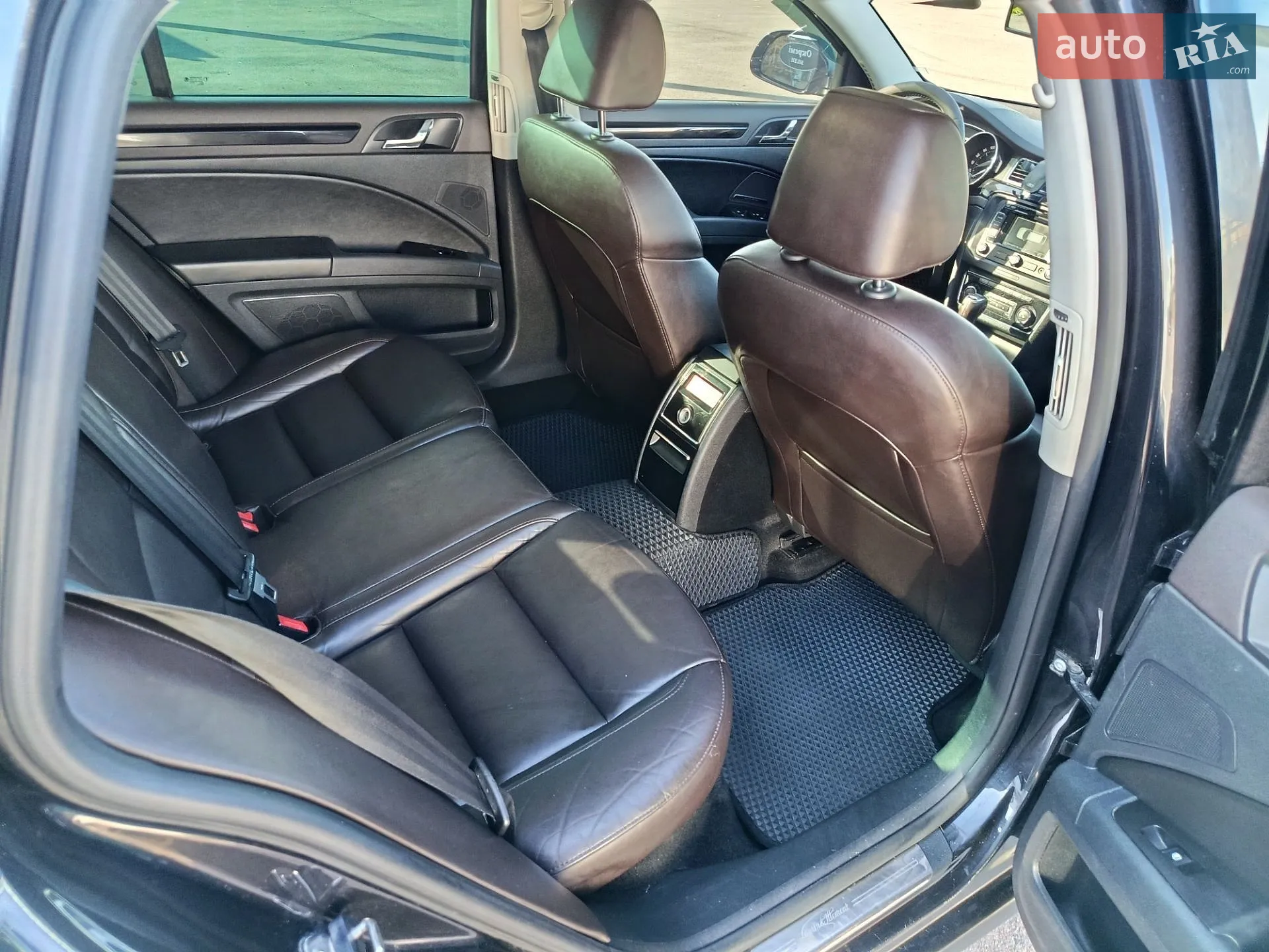2014 Skoda Superb - мініатюра 9