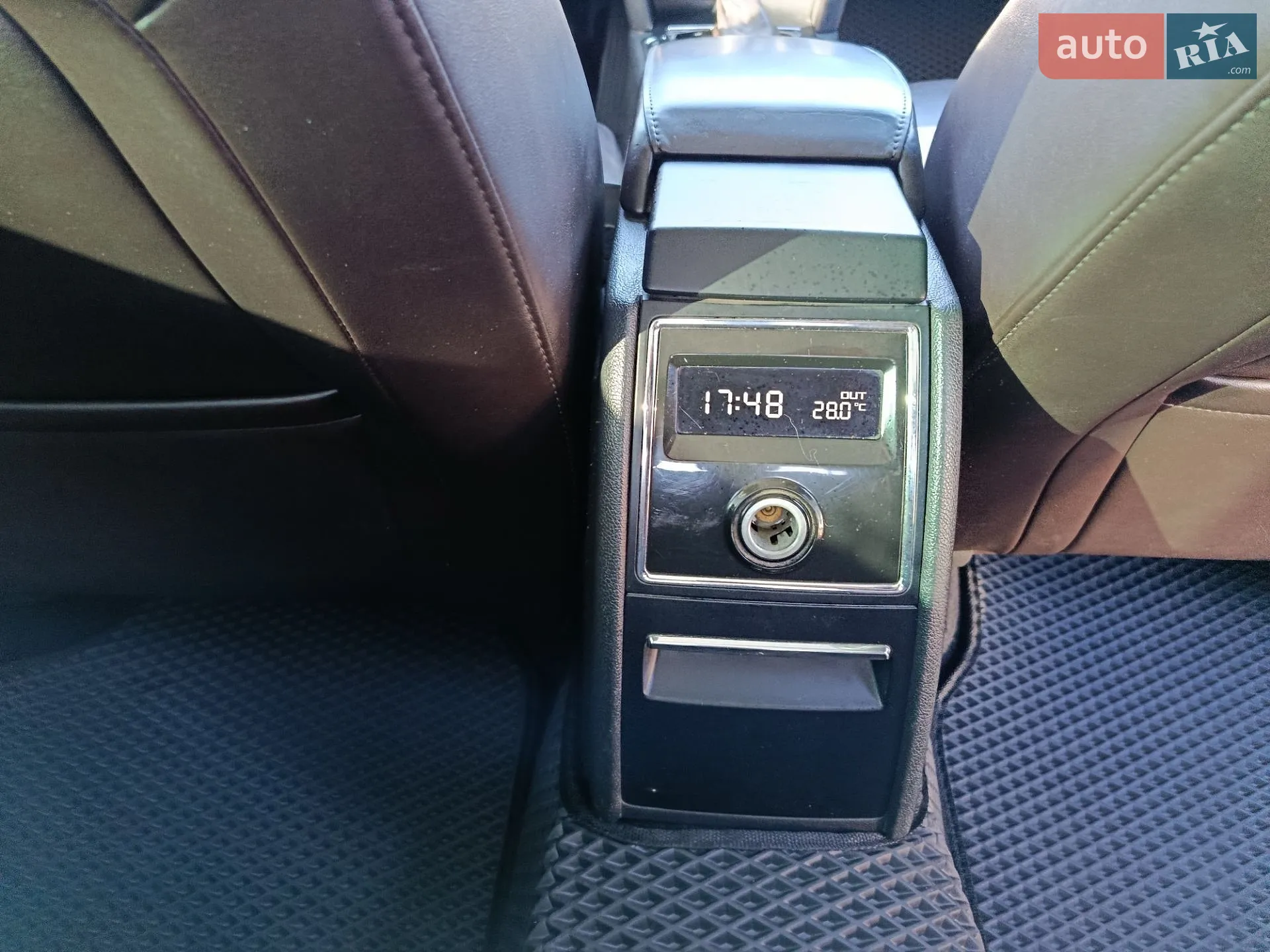 2014 Skoda Superb - мініатюра 11