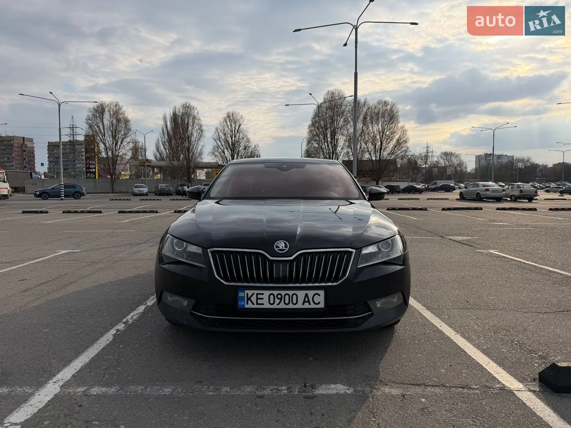 2017 Skoda Superb - мініатюра 2
