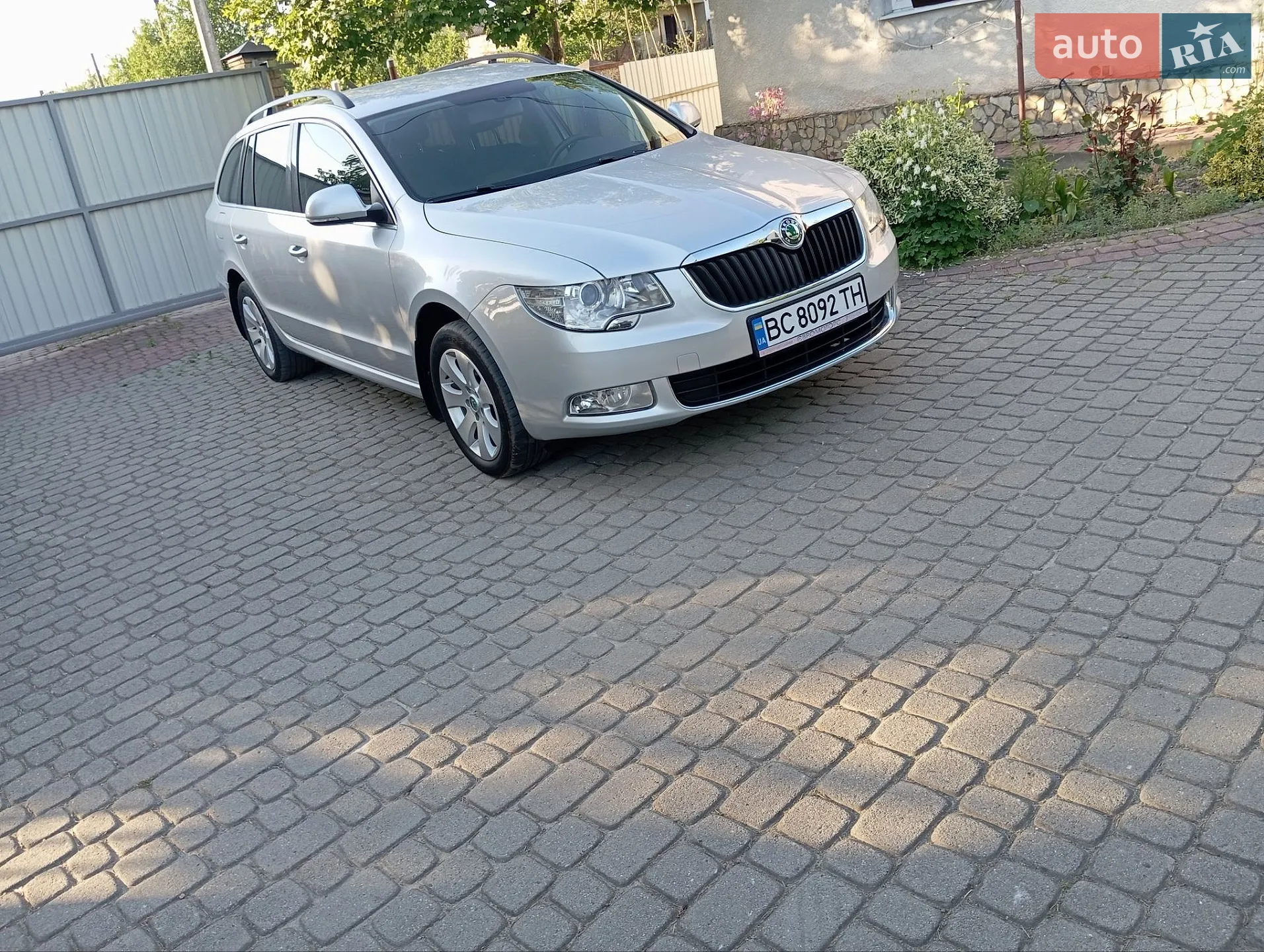 2011 Skoda Superb - мініатюра 7