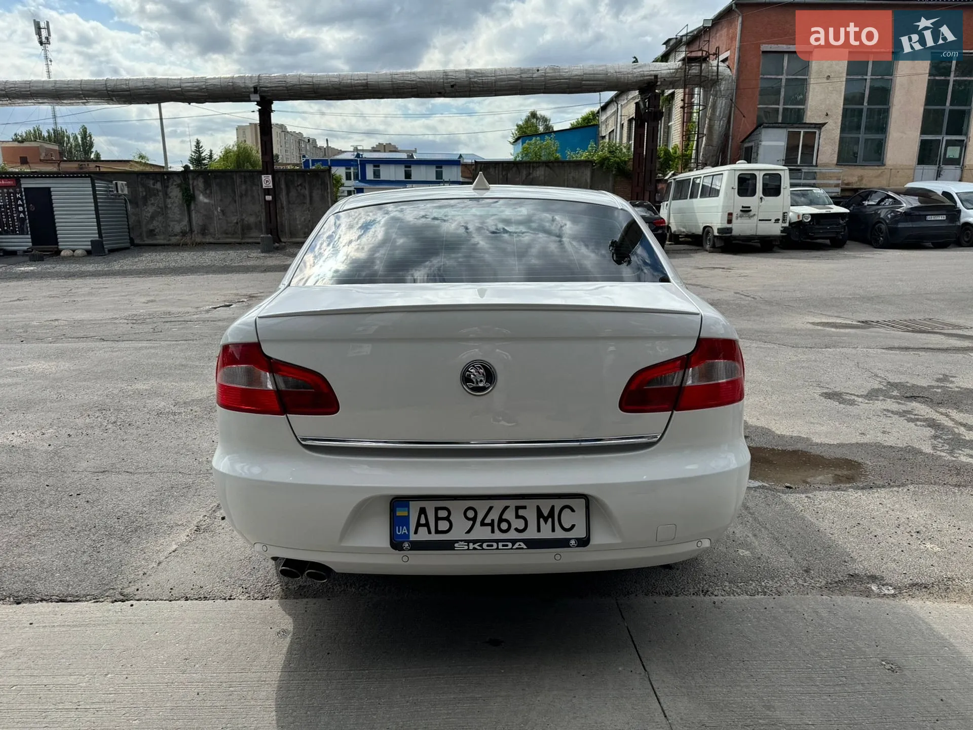 2011 Skoda Superb - мініатюра 19