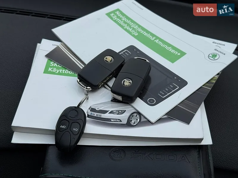 Лифтбек Skoda Superb 2014 в Кропивницком документ