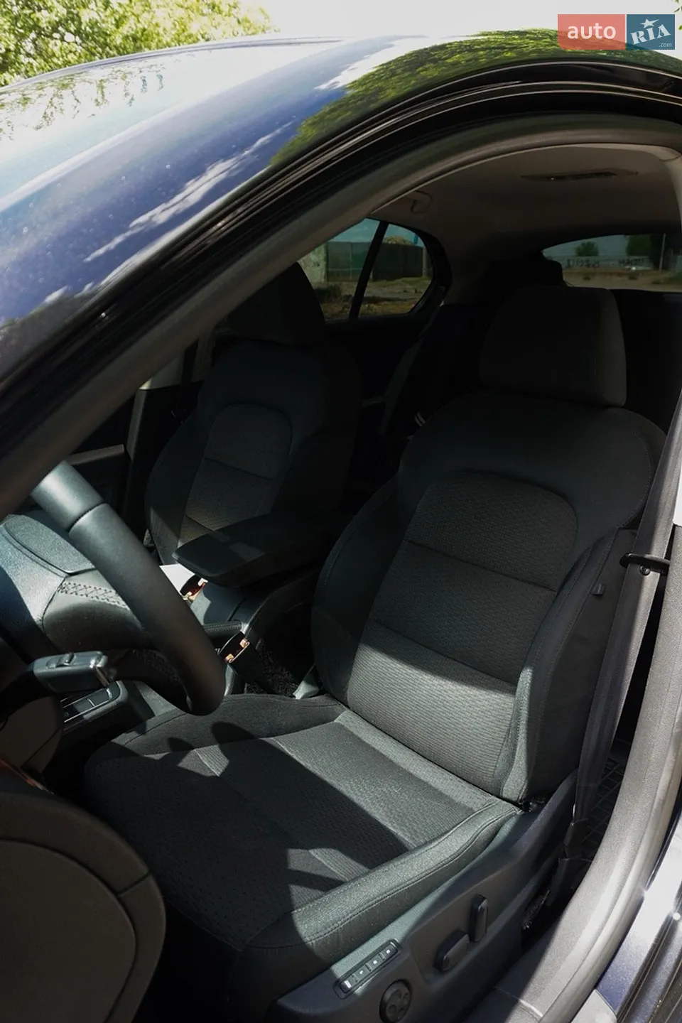 2010 Skoda Superb - мініатюра 18