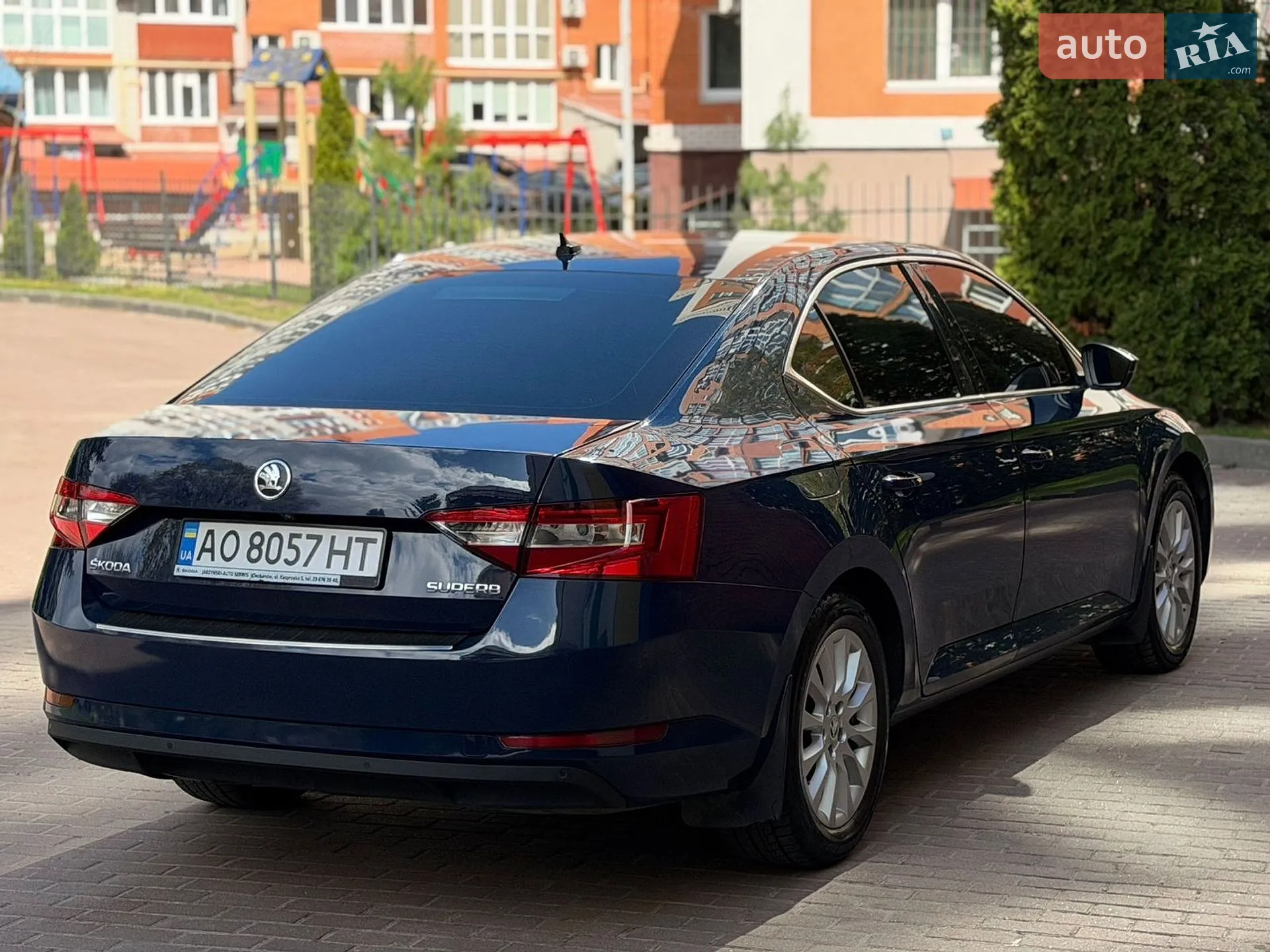 2015 Skoda Superb - мініатюра 8