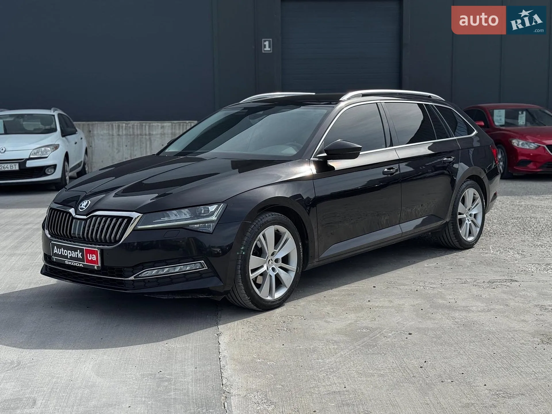 2020 Skoda Superb - мініатюра 2