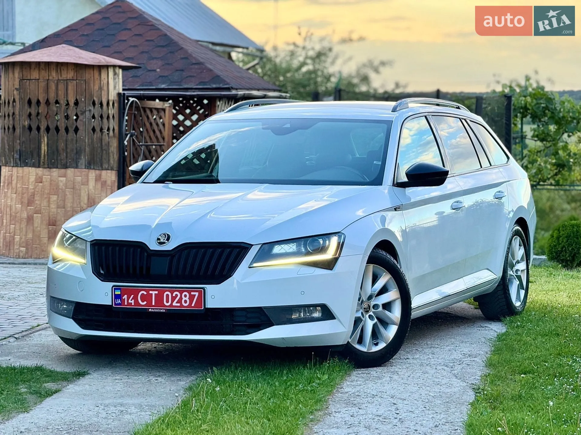 2019 Skoda Superb - мініатюра 15