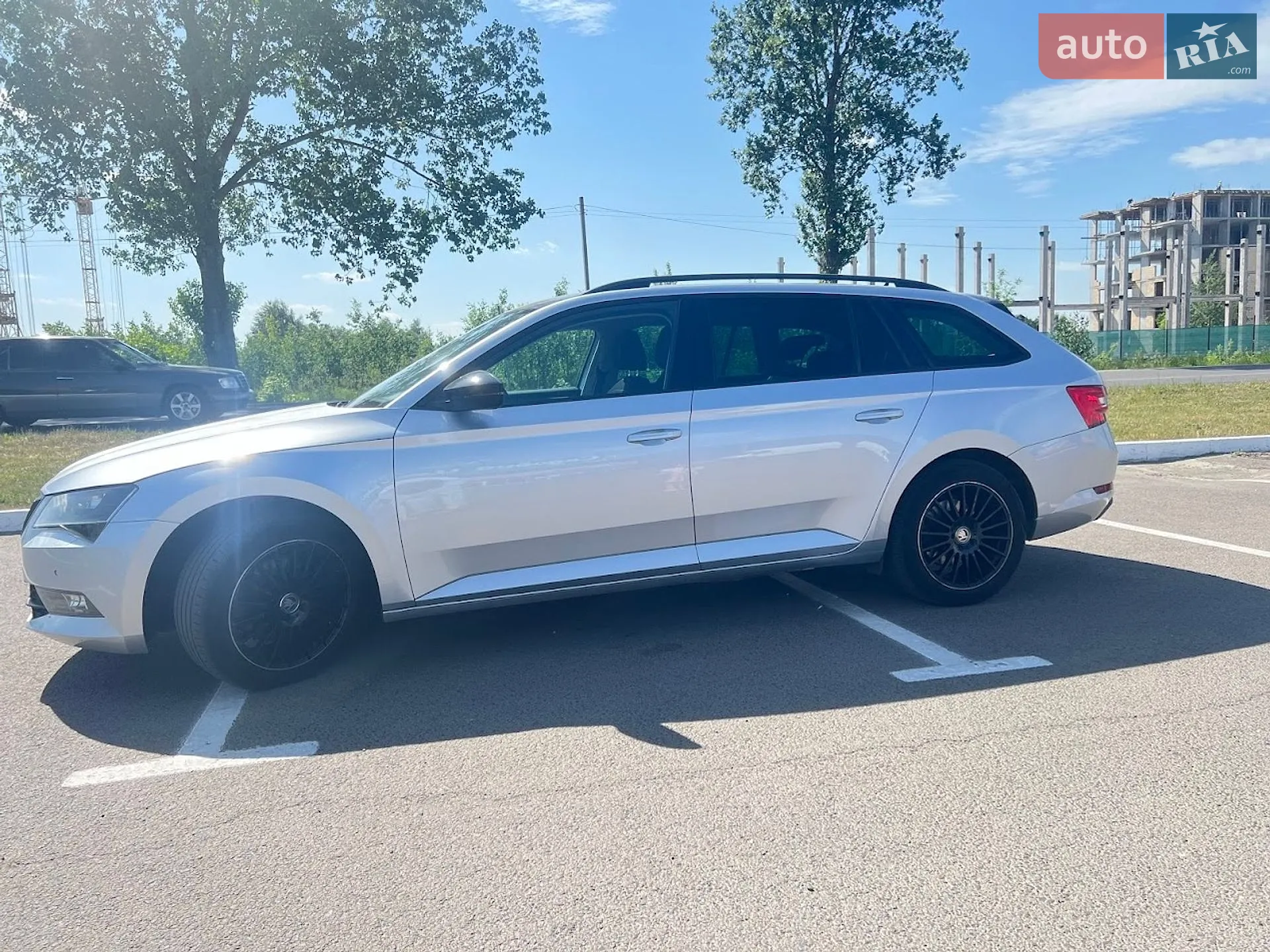 2016 Skoda Superb - мініатюра 10