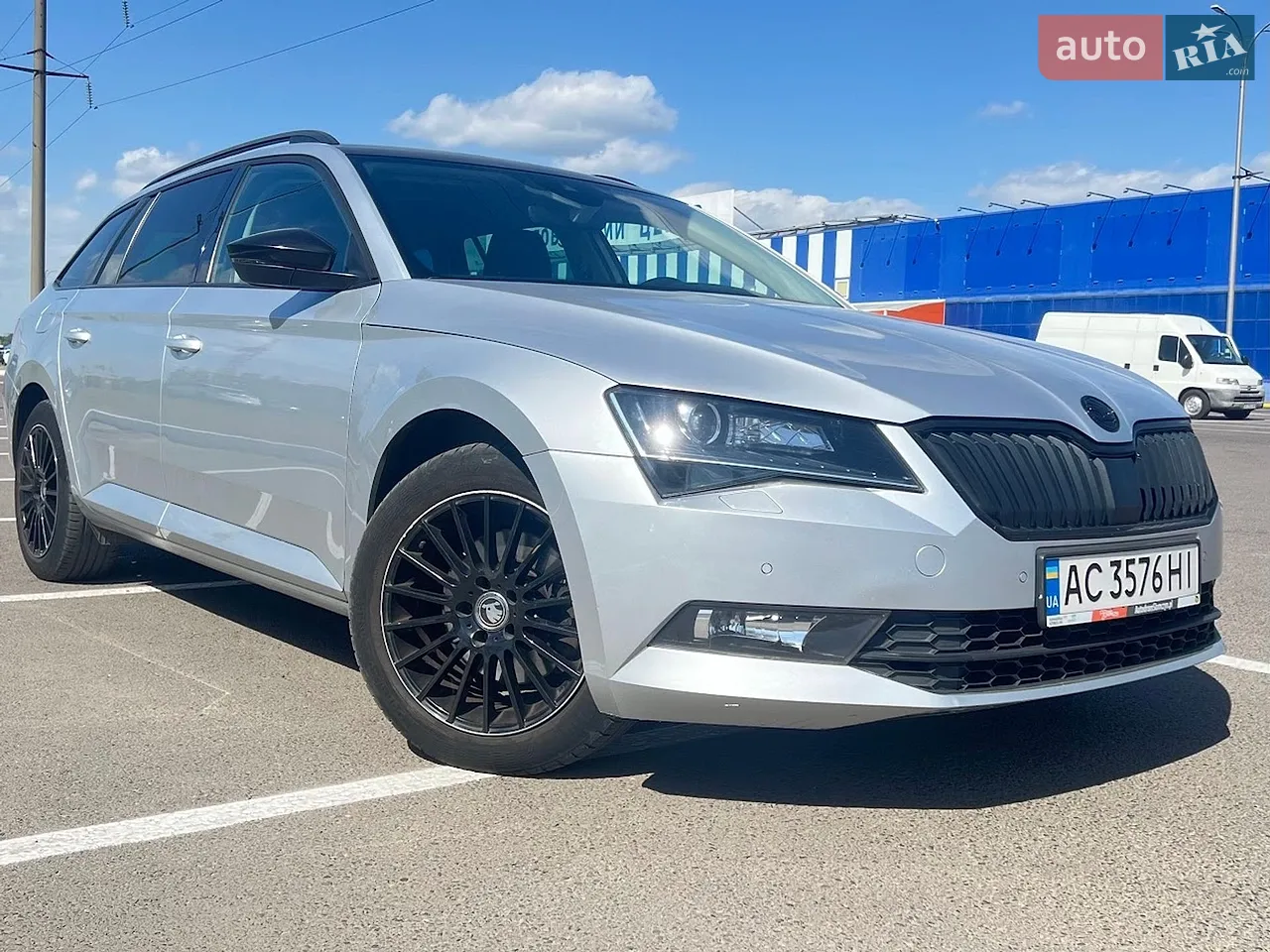 2017 Skoda Superb - мініатюра 25