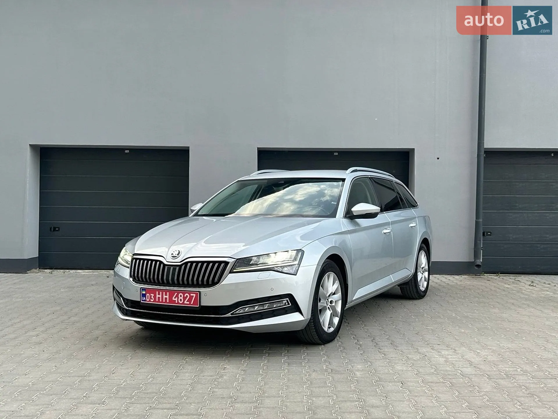 2020 Skoda Superb - фото 1
