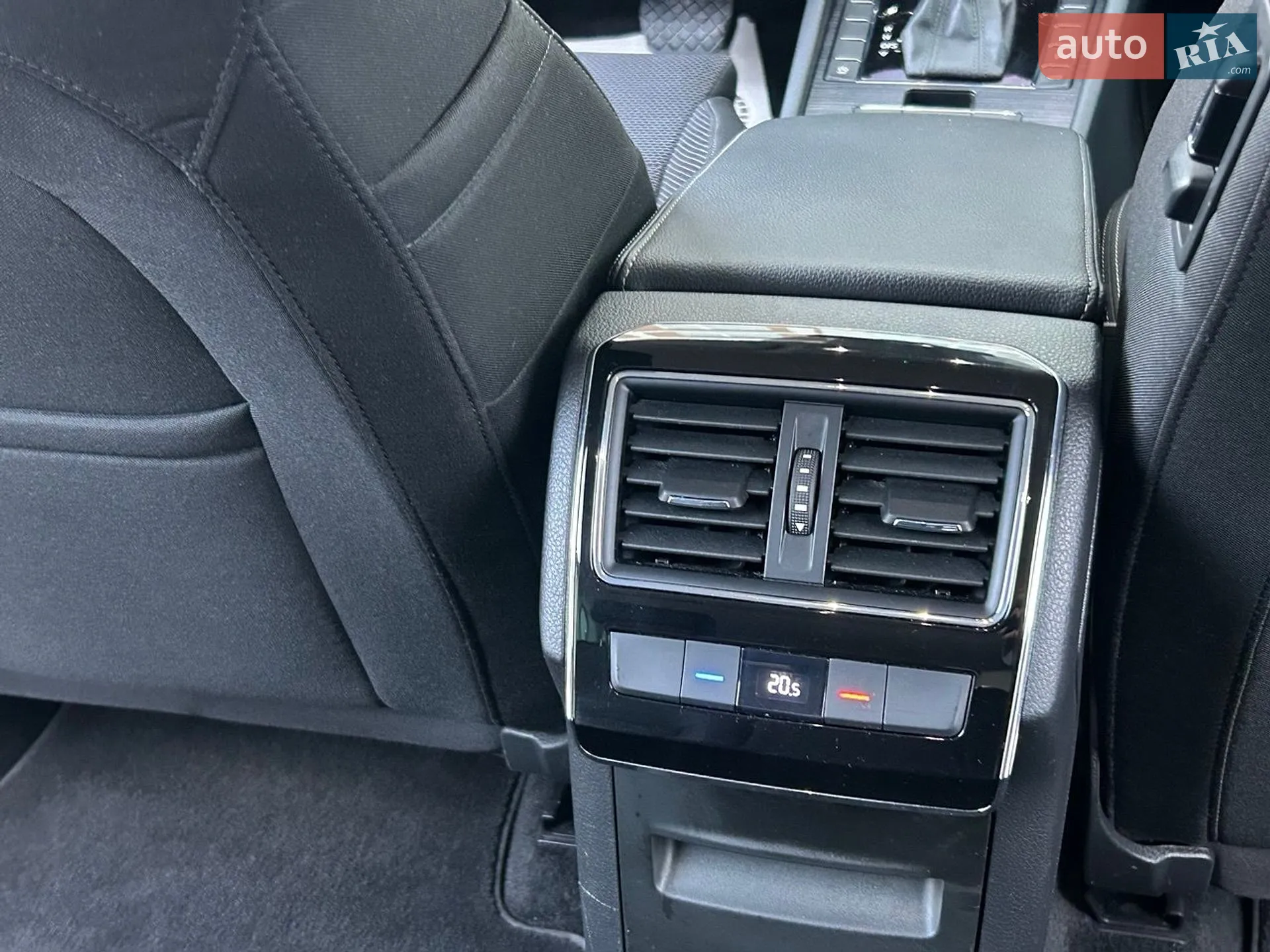 2020 Skoda Superb - мініатюра 39