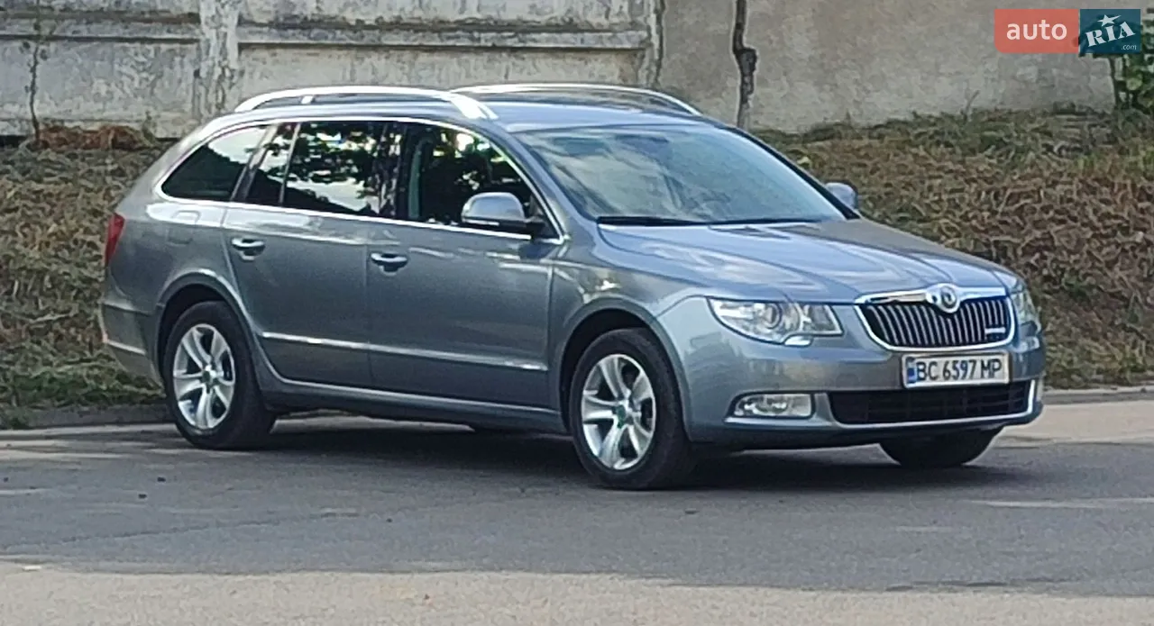 2011 Skoda Superb - мініатюра 26