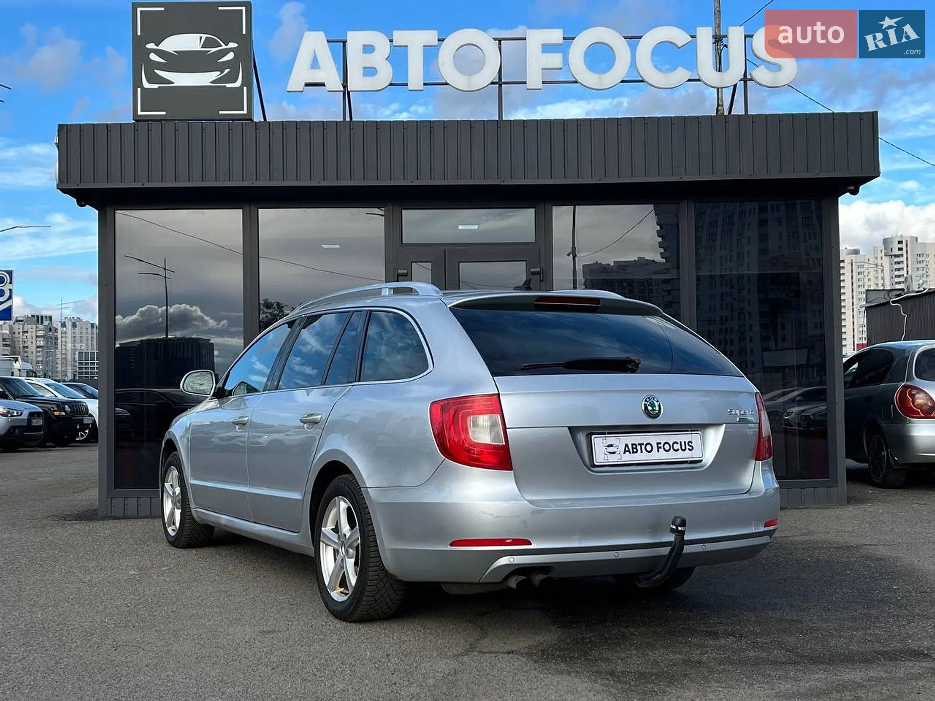 2011 Skoda Superb - мініатюра 7