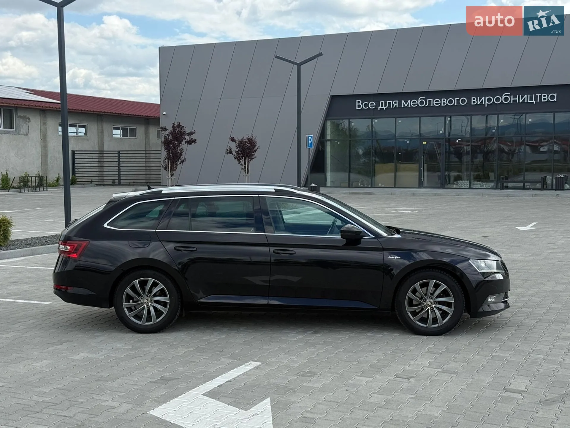 2017 Skoda Superb - мініатюра 4