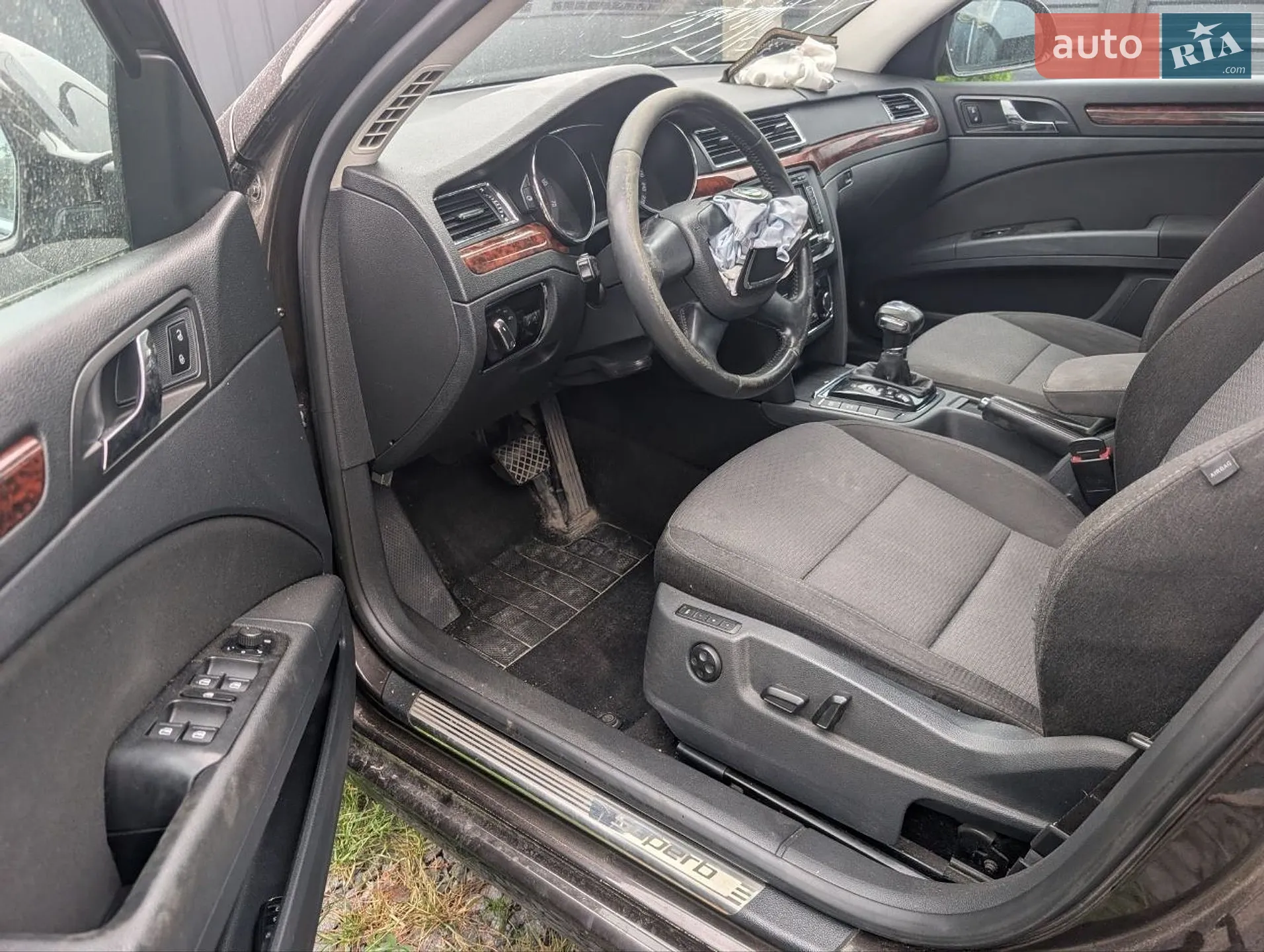 2012 Skoda Superb - мініатюра 8