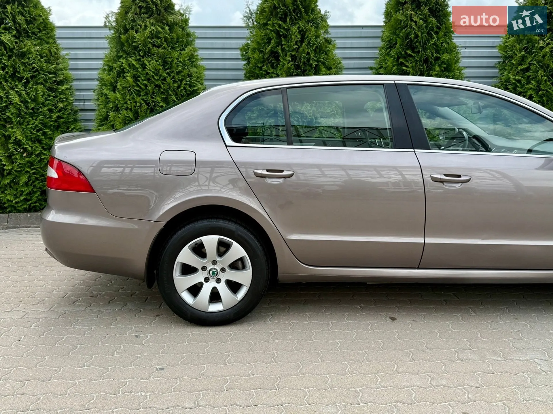 2012 Skoda Superb - мініатюра 6