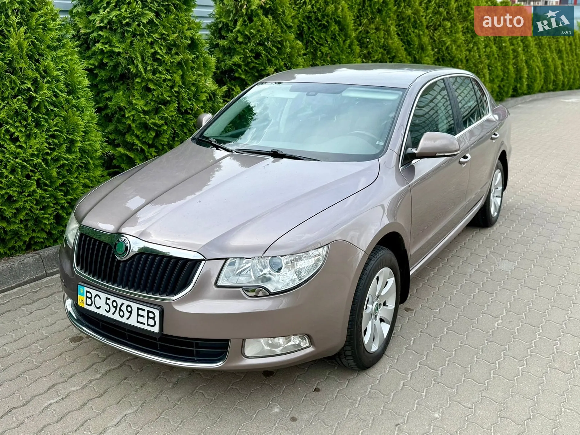 2012 Skoda Superb - мініатюра 14