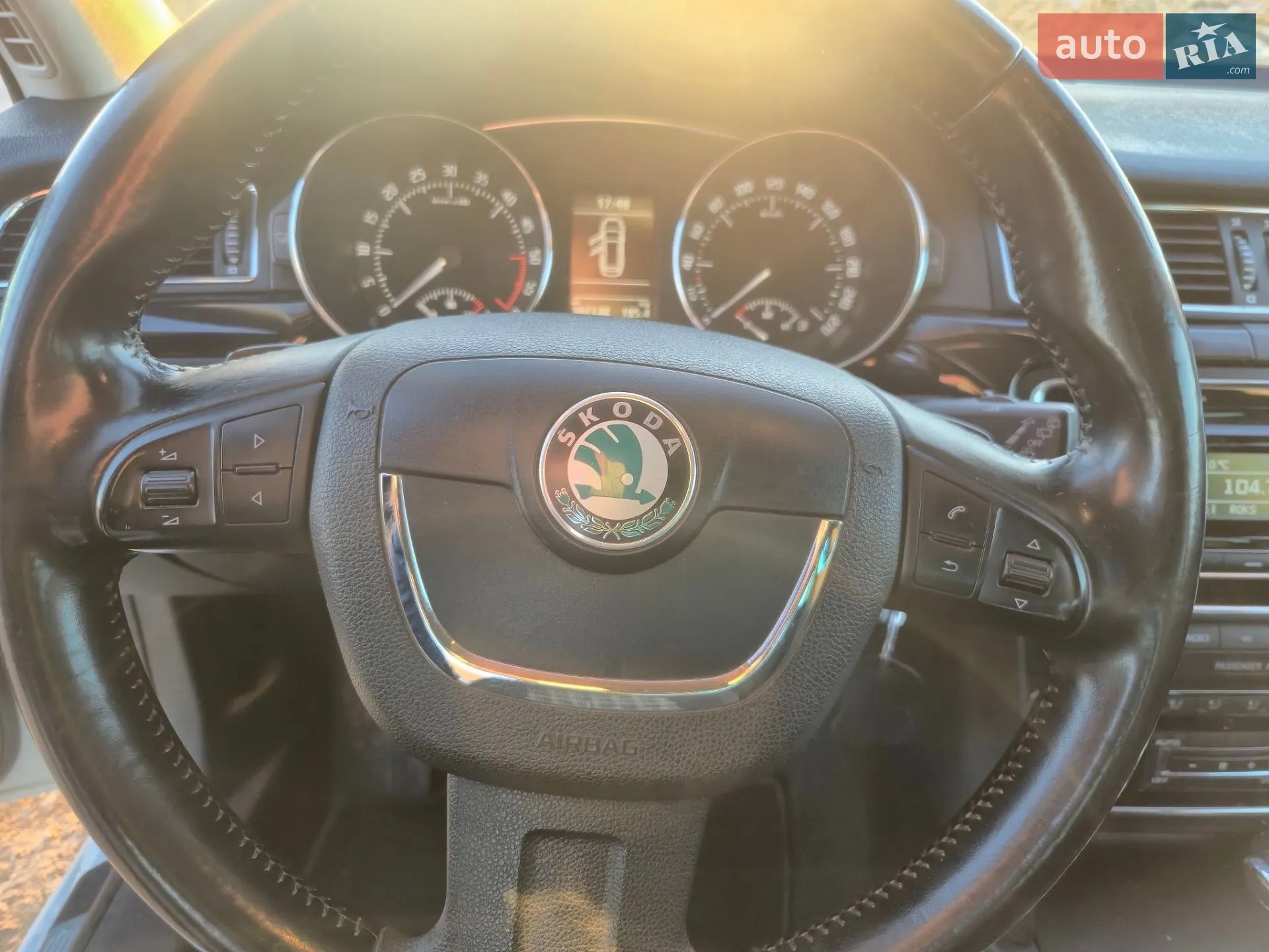 2012 Skoda Superb - мініатюра 8