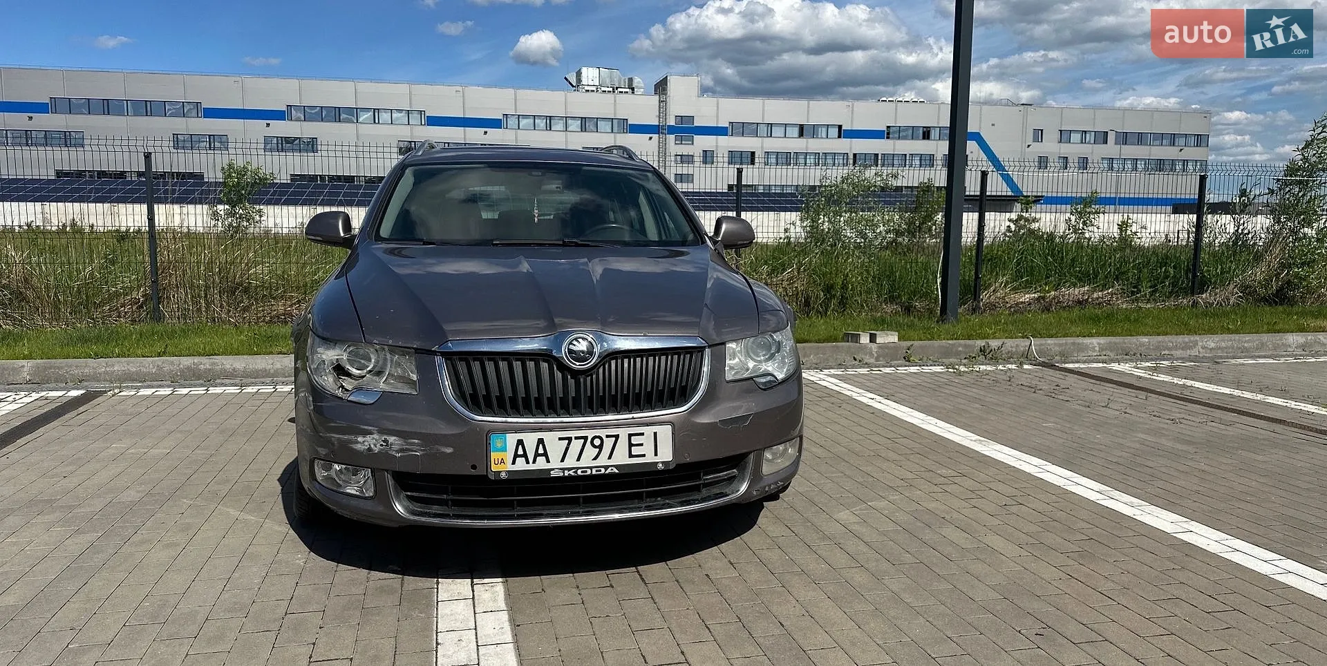 2012 Skoda Superb - мініатюра 2