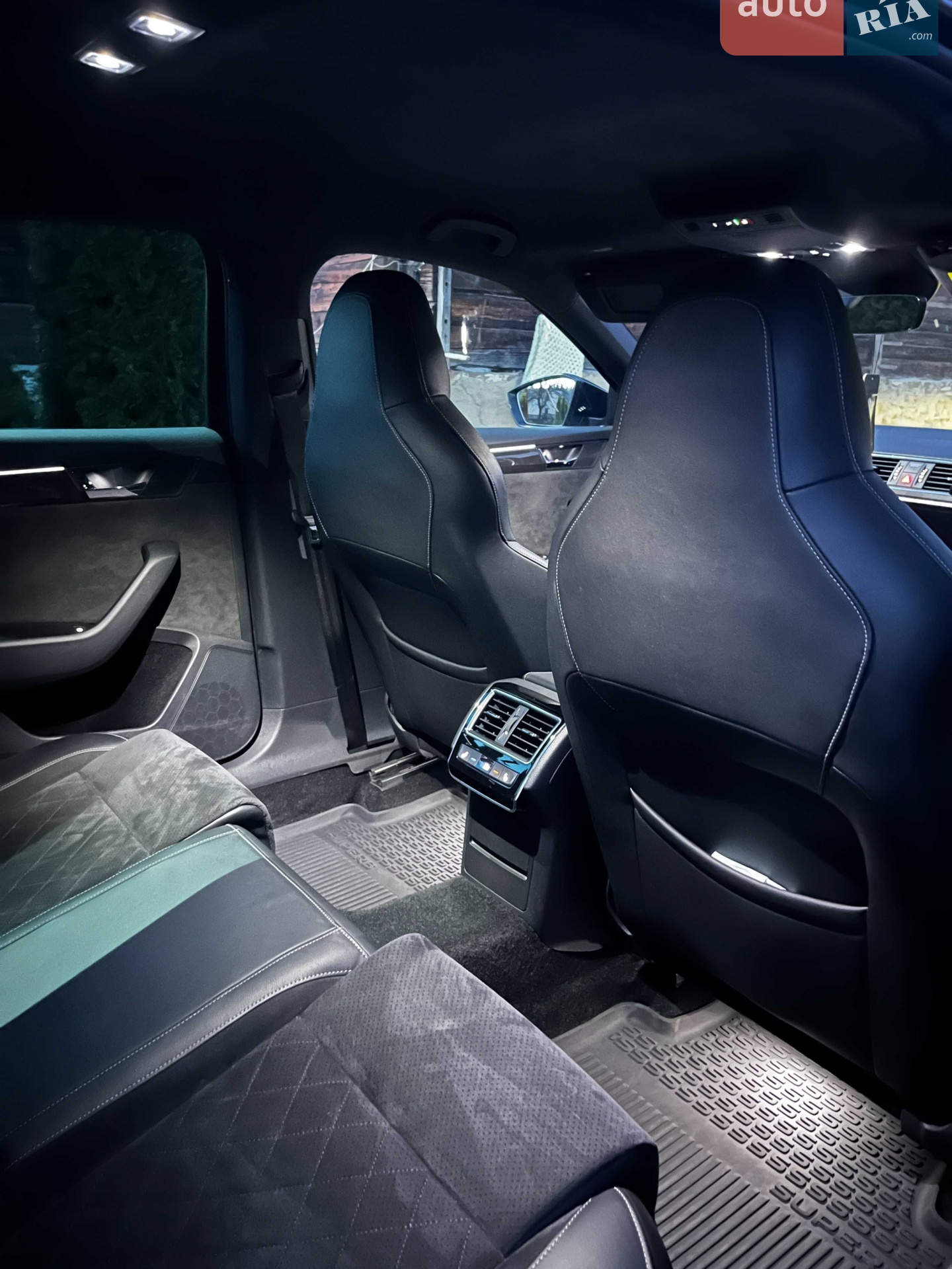 2019 Skoda Superb - мініатюра 15