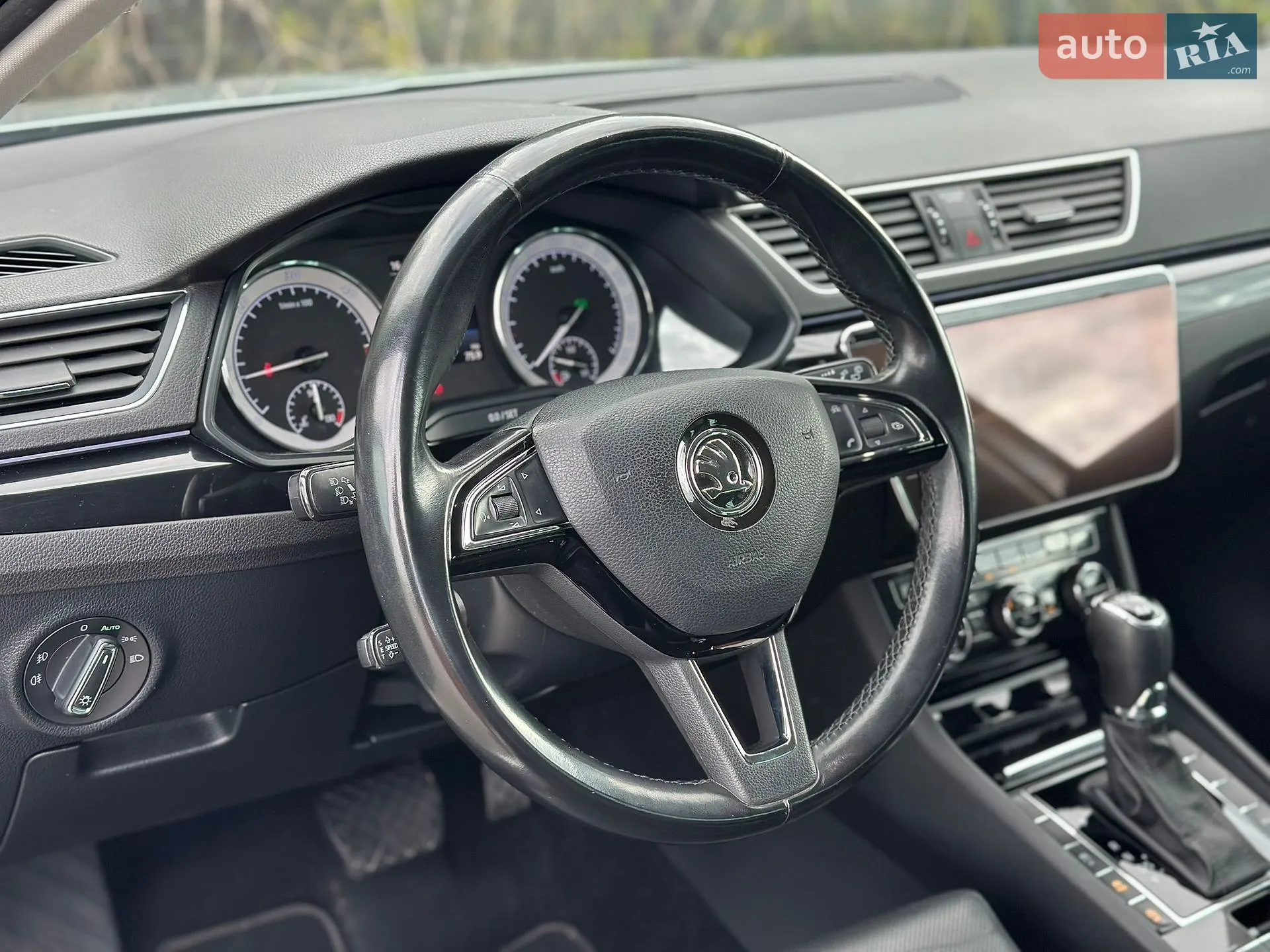 2018 Skoda Superb - мініатюра 45