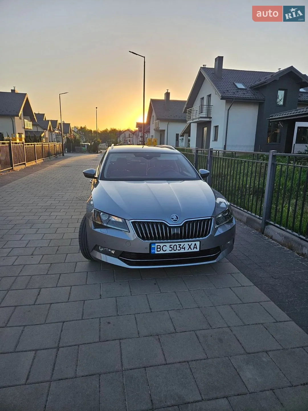 2015 Skoda Superb - мініатюра 2