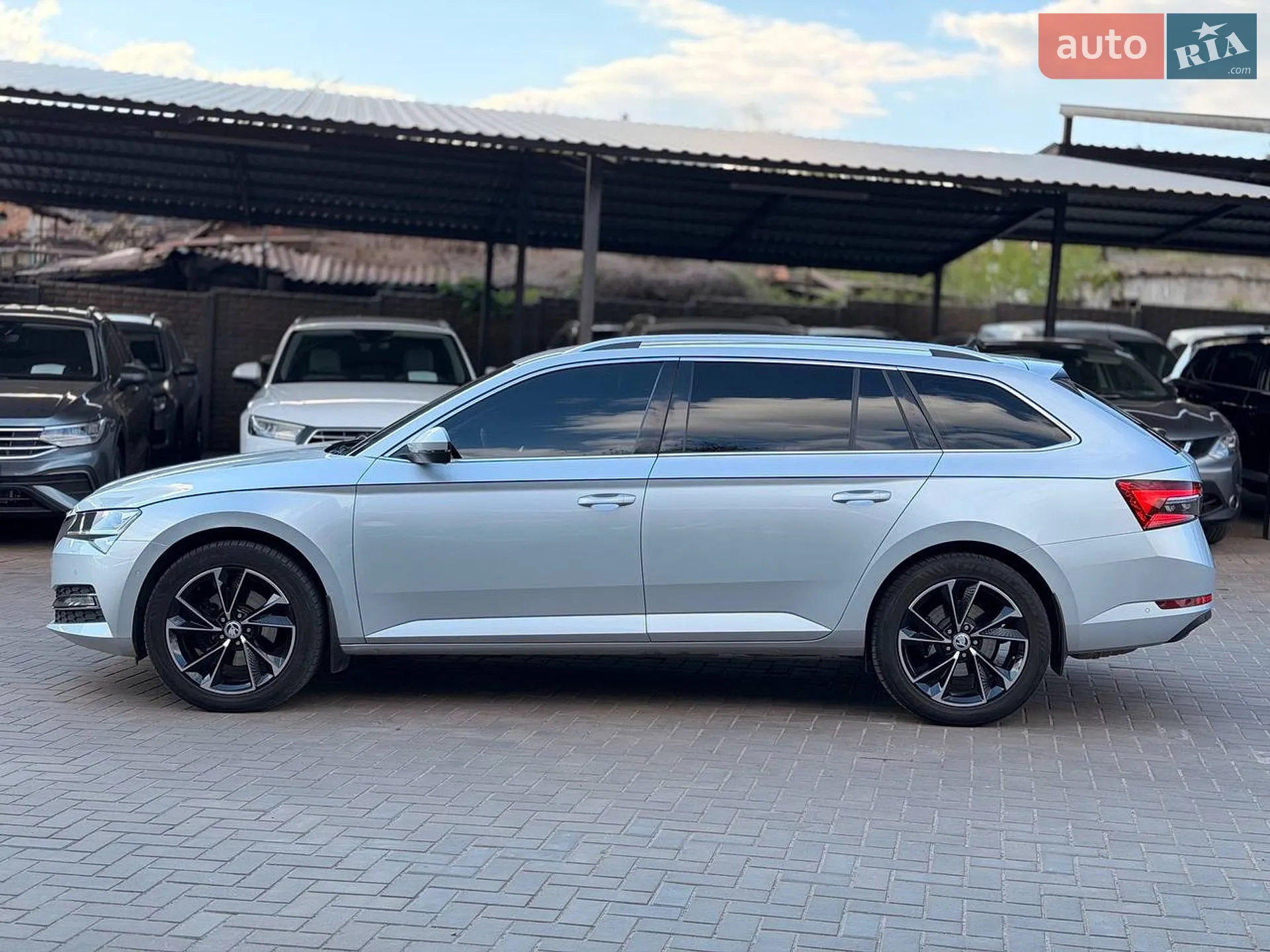 2020 Skoda Superb - мініатюра 6