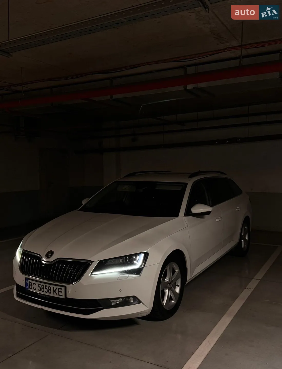 2019 Skoda Superb - мініатюра 16