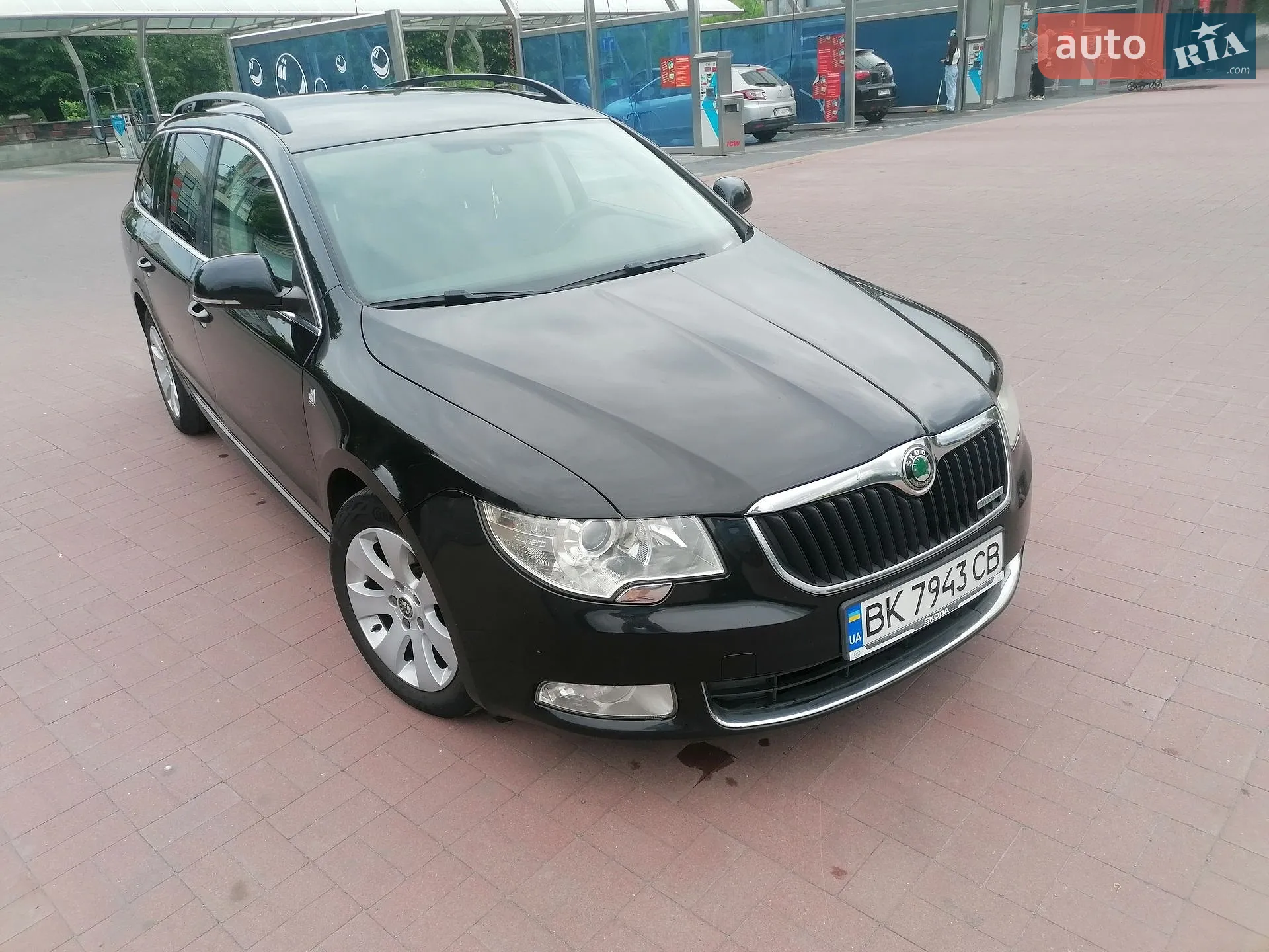 2011 Skoda Superb - фото 1