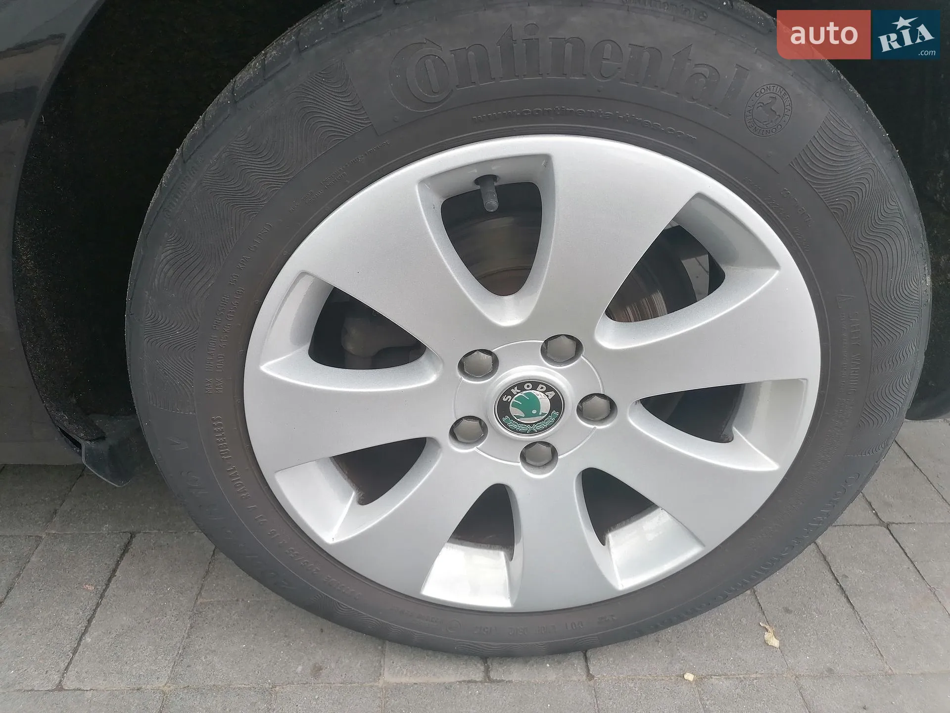 2011 Skoda Superb - мініатюра 10